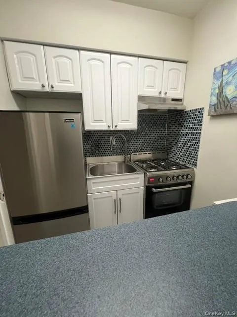 8 Bryant Crescent, White Plains, NY, 2 Rooms Rooms,1 BathroomBathrooms,Residential,For Rent,Bryant,0,1010493 8 Bryant Crescent, White Plains, NY, 2 Rooms Rooms,1 BathroomBathrooms,Residential,For Rent,Bryant,0,1010493