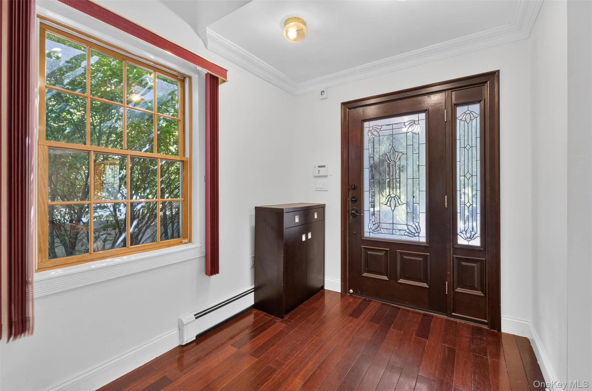 45 Yennicock Avenue, North Hempstead, NY, 4 Bedrooms Bedrooms, 8 Rooms Rooms,3 BathroomsBathrooms,Residential,For Rent,Yennicock,0,1010494 45 Yennicock Avenue, North Hempstead, NY, 4 Bedrooms Bedrooms, 8 Rooms Rooms,3 BathroomsBathrooms,Residential,For Rent,Yennicock,0,1010494