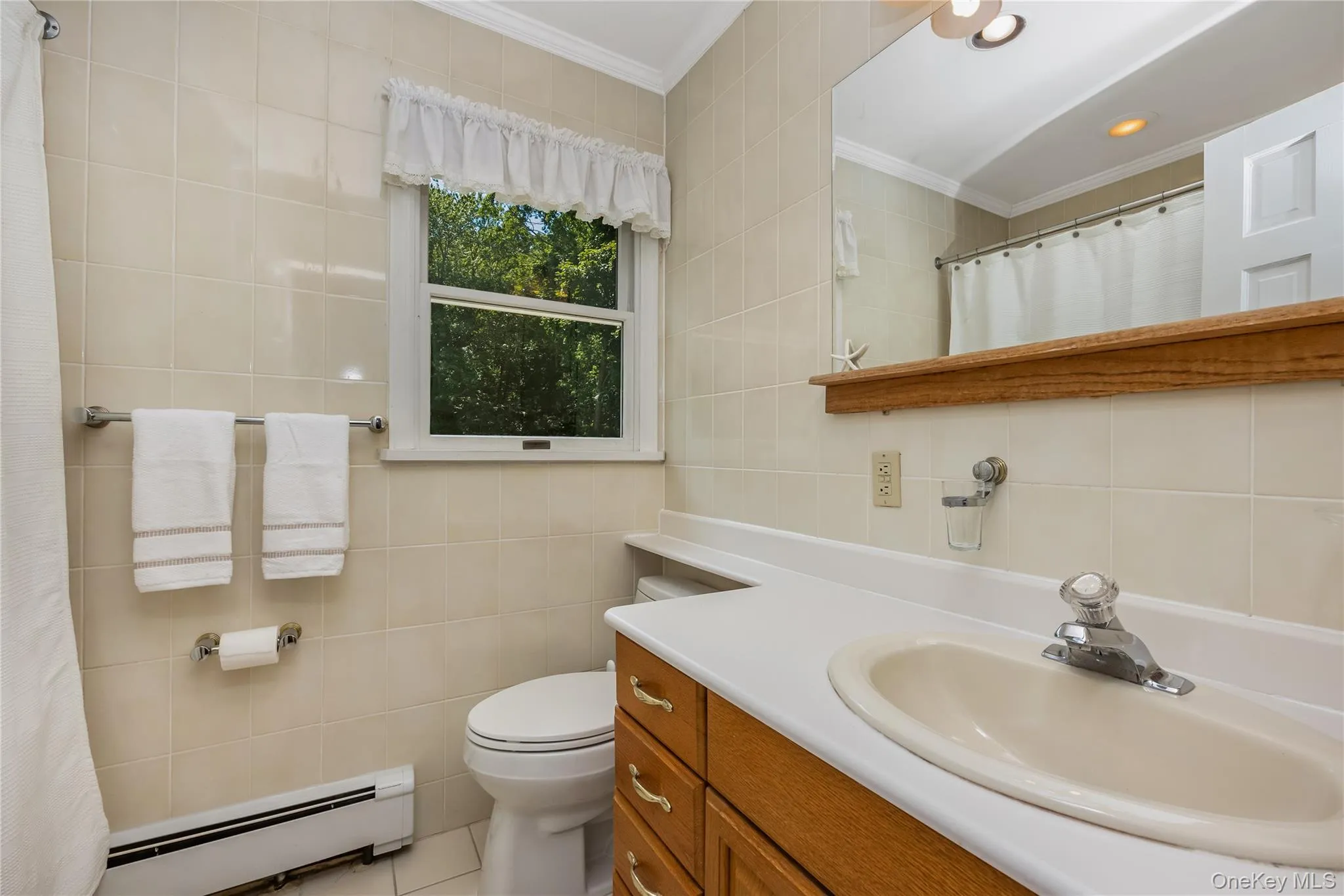 28 Cygnet Drive, Smithtown, NY, 5 Bedrooms Bedrooms, 10 Rooms Rooms,2 BathroomsBathrooms,Residential,For Rent,Cygnet,0,1010498 28 Cygnet Drive, Smithtown, NY, 5 Bedrooms Bedrooms, 10 Rooms Rooms,2 BathroomsBathrooms,Residential,For Rent,Cygnet,0,1010498