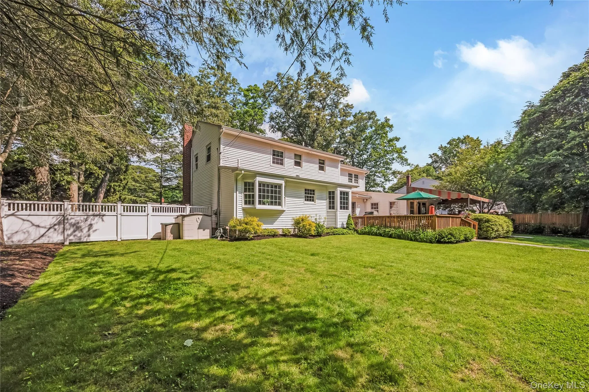 28 Cygnet Drive, Smithtown, NY, 5 Bedrooms Bedrooms, 10 Rooms Rooms,2 BathroomsBathrooms,Residential,For Rent,Cygnet,0,1010498 28 Cygnet Drive, Smithtown, NY, 5 Bedrooms Bedrooms, 10 Rooms Rooms,2 BathroomsBathrooms,Residential,For Rent,Cygnet,0,1010498