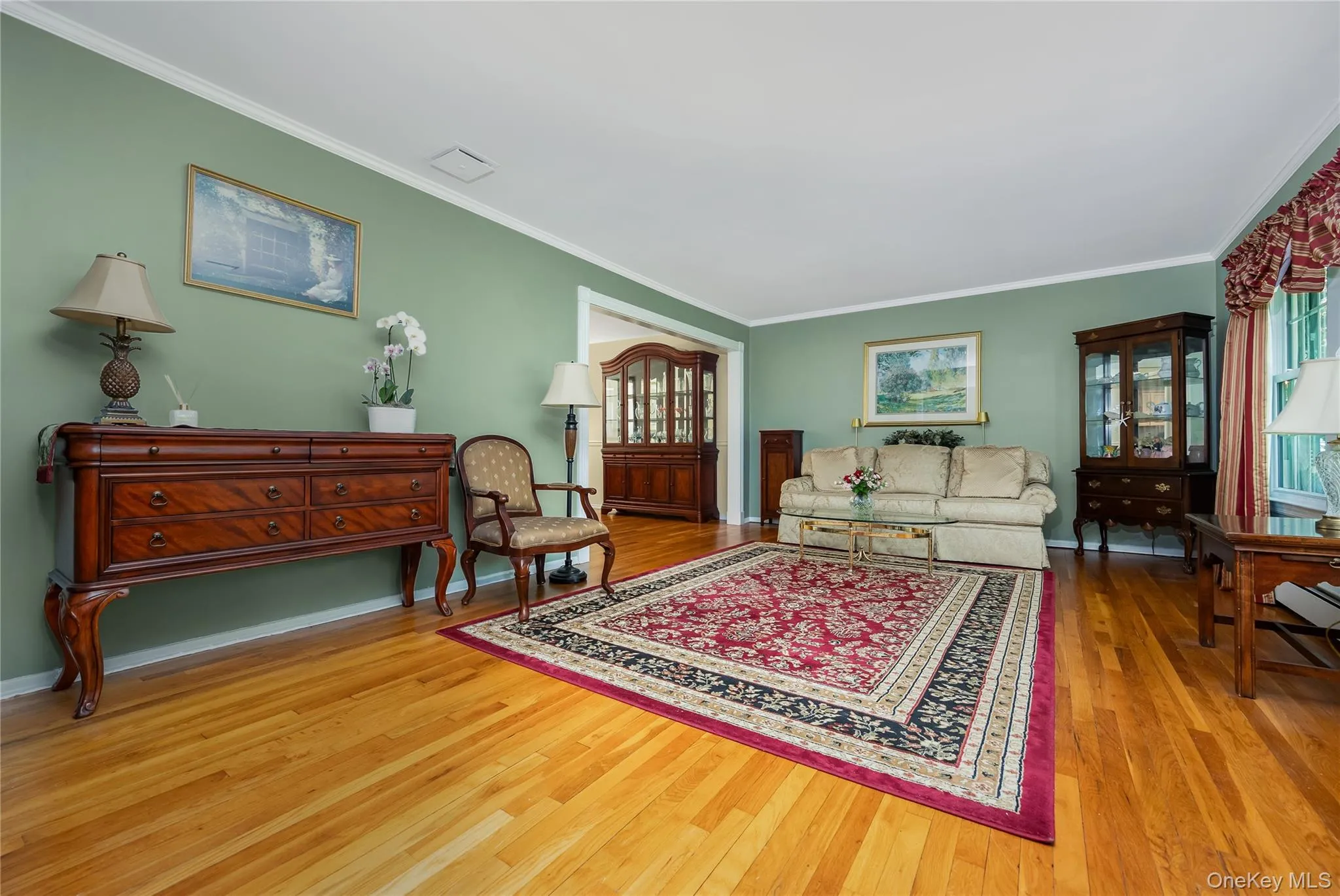28 Cygnet Drive, Smithtown, NY, 5 Bedrooms Bedrooms, 10 Rooms Rooms,2 BathroomsBathrooms,Residential,For Rent,Cygnet,0,1010498 28 Cygnet Drive, Smithtown, NY, 5 Bedrooms Bedrooms, 10 Rooms Rooms,2 BathroomsBathrooms,Residential,For Rent,Cygnet,0,1010498