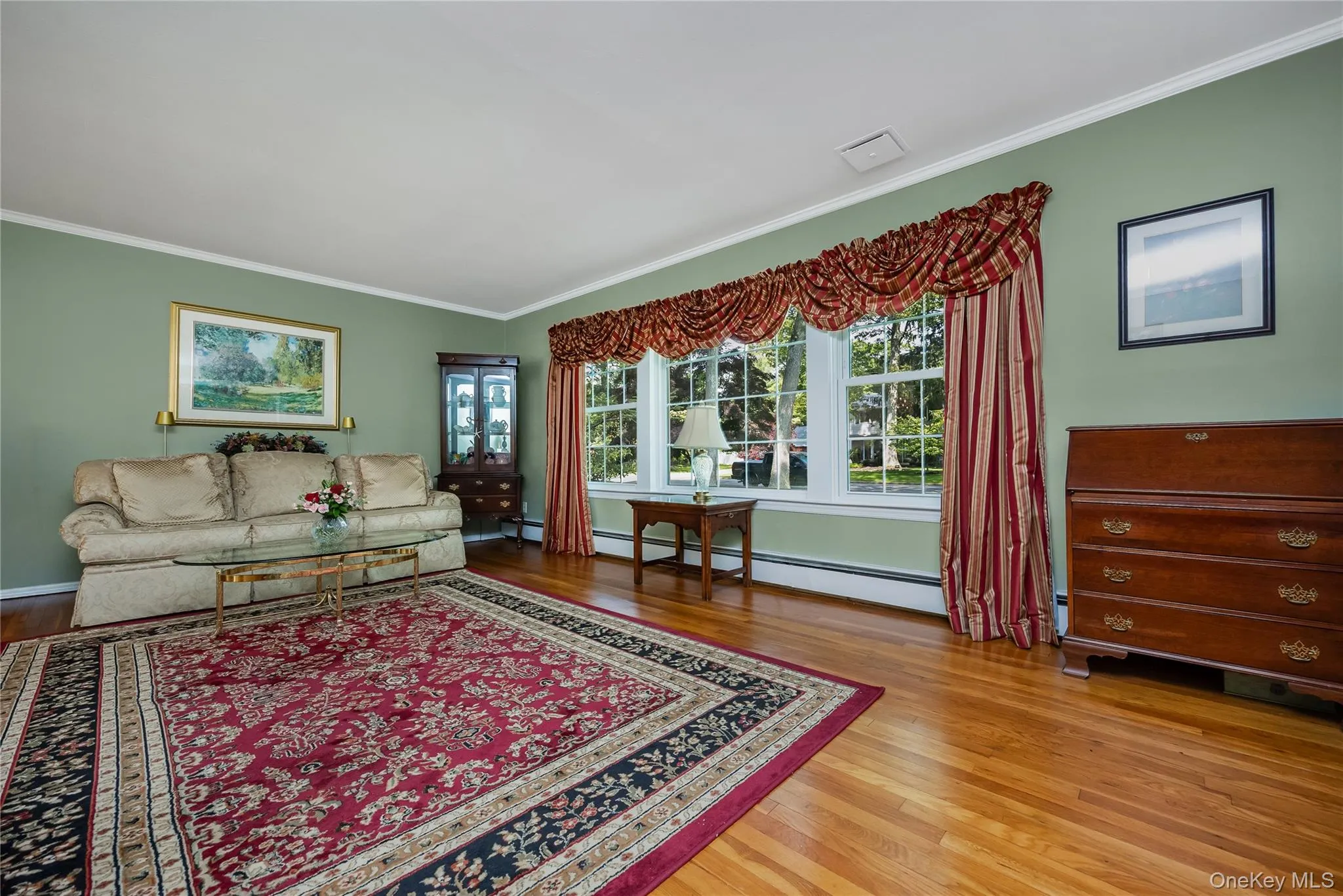 28 Cygnet Drive, Smithtown, NY, 5 Bedrooms Bedrooms, 10 Rooms Rooms,2 BathroomsBathrooms,Residential,For Rent,Cygnet,0,1010498 28 Cygnet Drive, Smithtown, NY, 5 Bedrooms Bedrooms, 10 Rooms Rooms,2 BathroomsBathrooms,Residential,For Rent,Cygnet,0,1010498
