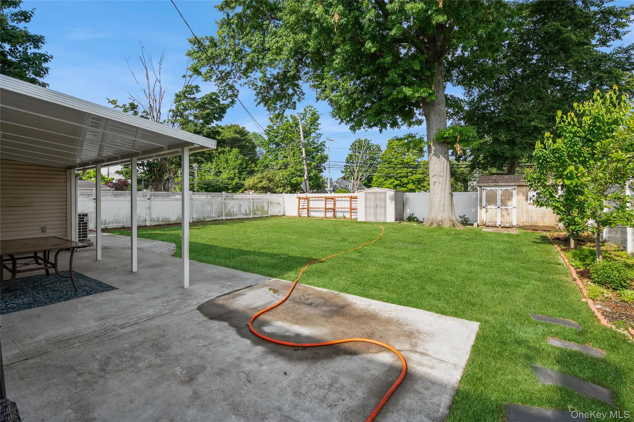 14 Tailor Lane, Hempstead, NY, 4 Bedrooms Bedrooms, 8 Rooms Rooms,2 BathroomsBathrooms,Residential Lease,For Rent,Tailor,0,1010501 14 Tailor Lane, Hempstead, NY, 4 Bedrooms Bedrooms, 8 Rooms Rooms,2 BathroomsBathrooms,Residential Lease,For Rent,Tailor,0,1010501