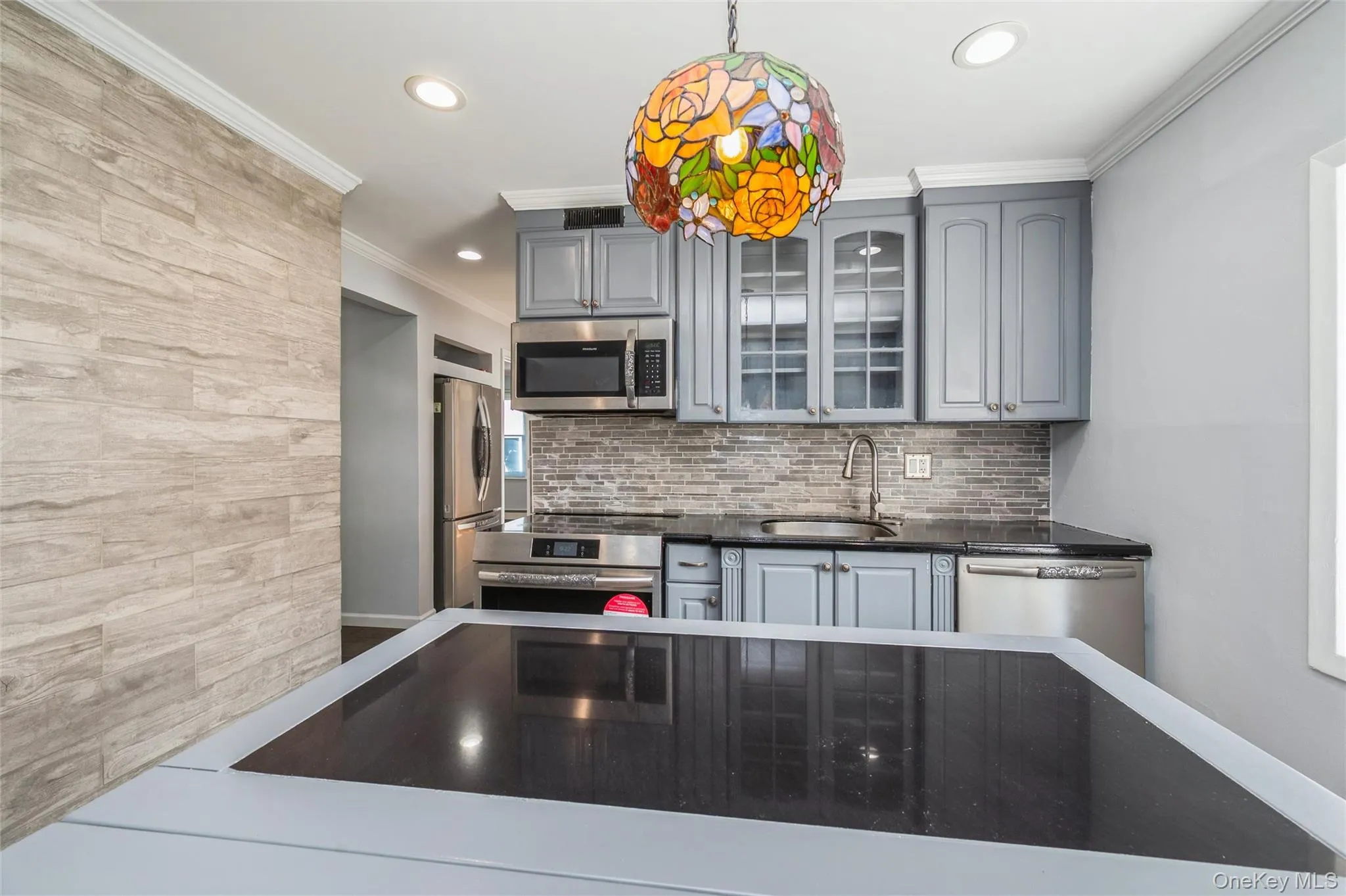 14 Tailor Lane, Hempstead, NY, 4 Bedrooms Bedrooms, 8 Rooms Rooms,2 BathroomsBathrooms,Residential Lease,For Rent,Tailor,0,1010501 14 Tailor Lane, Hempstead, NY, 4 Bedrooms Bedrooms, 8 Rooms Rooms,2 BathroomsBathrooms,Residential Lease,For Rent,Tailor,0,1010501
