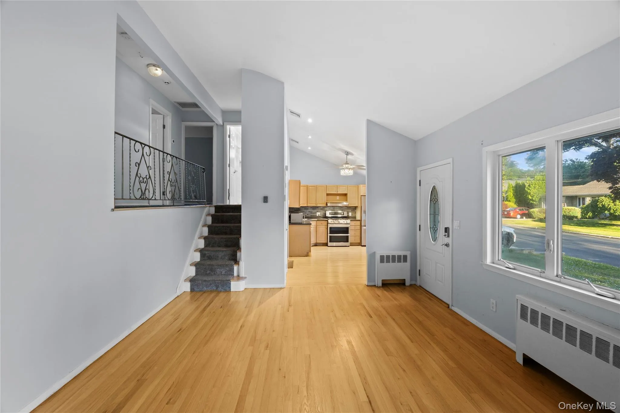21 Via Continental, Huntington, NY, 3 Bedrooms Bedrooms, 6 Rooms Rooms,2 BathroomsBathrooms,Residential,For Rent,Via Continental,0,1010504 21 Via Continental, Huntington, NY, 3 Bedrooms Bedrooms, 6 Rooms Rooms,2 BathroomsBathrooms,Residential,For Rent,Via Continental,0,1010504