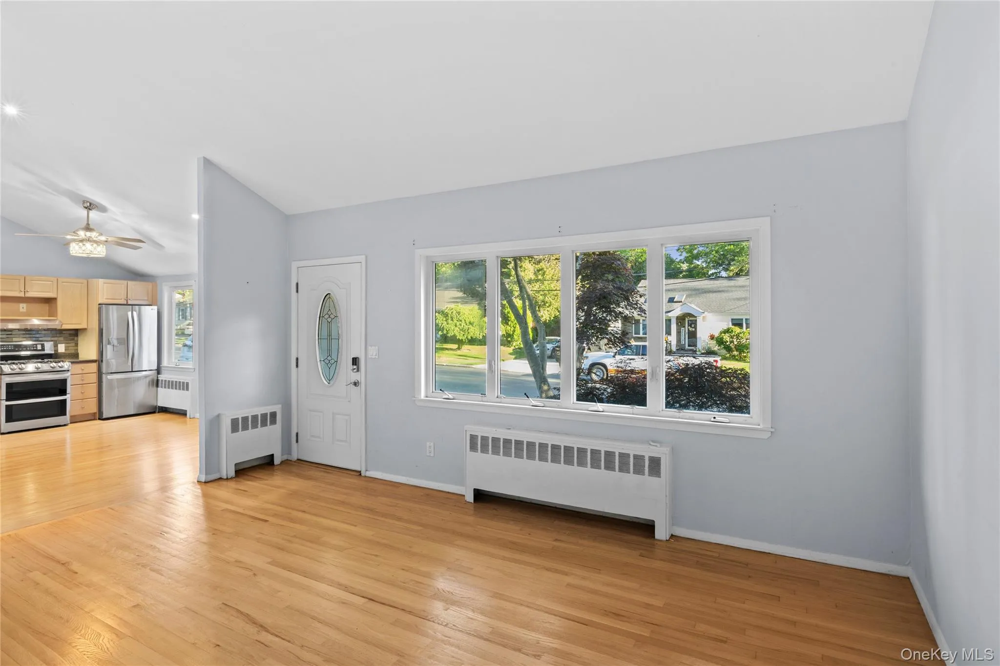 21 Via Continental, Huntington, NY, 3 Bedrooms Bedrooms, 6 Rooms Rooms,2 BathroomsBathrooms,Residential,For Rent,Via Continental,0,1010504 21 Via Continental, Huntington, NY, 3 Bedrooms Bedrooms, 6 Rooms Rooms,2 BathroomsBathrooms,Residential,For Rent,Via Continental,0,1010504