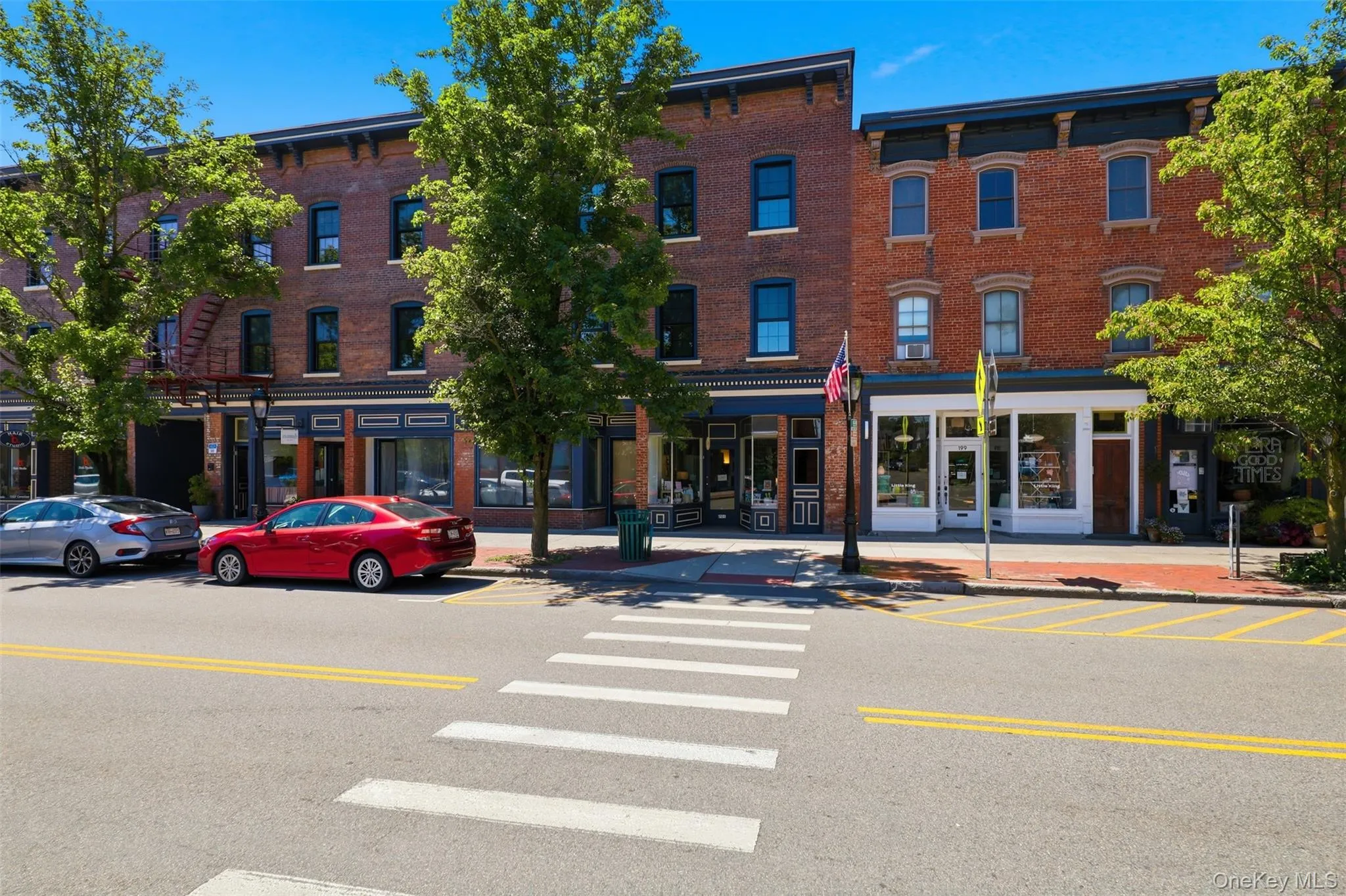 201 Main Street 201 Main Street