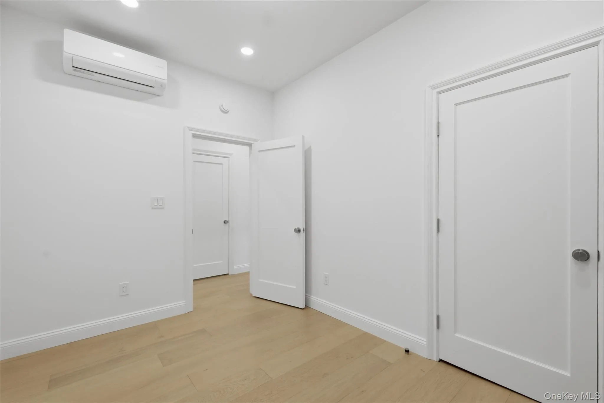 201 Main Street, Beacon, NY, 2 Bedrooms Bedrooms, 3 Rooms Rooms,1 BathroomBathrooms,Residential Lease,For Rent,Main,0,1010505 201 Main Street, Beacon, NY, 2 Bedrooms Bedrooms, 3 Rooms Rooms,1 BathroomBathrooms,Residential Lease,For Rent,Main,0,1010505