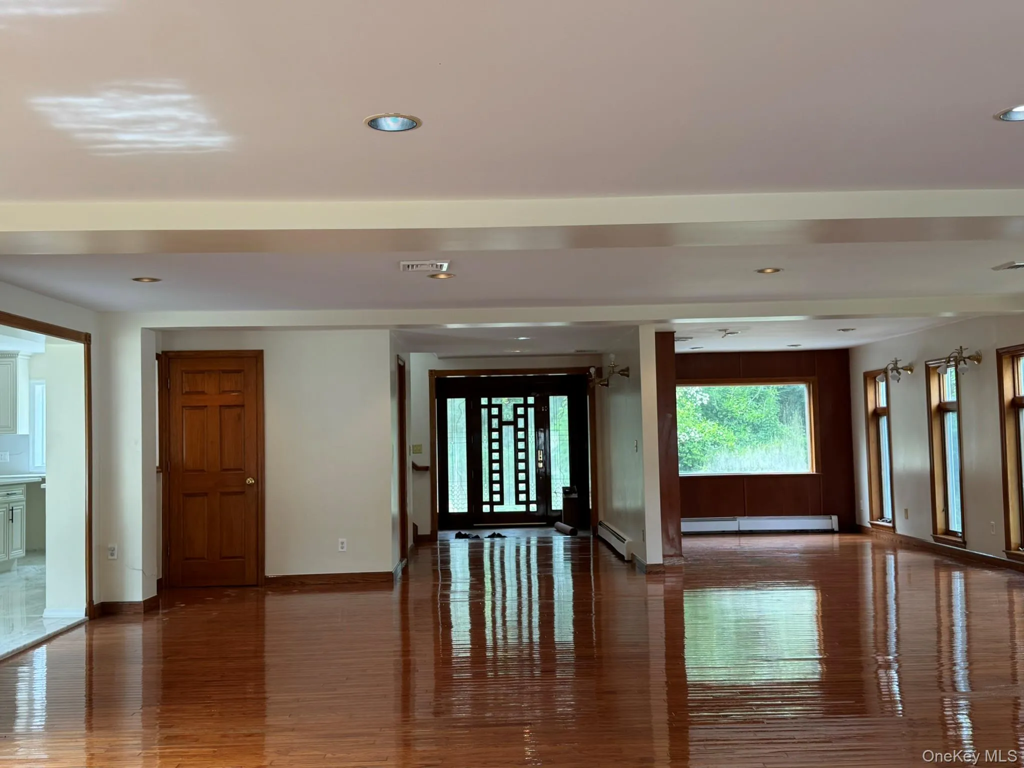 227 Beverly Road, Huntington, NY, 5 Bedrooms Bedrooms, 12 Rooms Rooms,4 BathroomsBathrooms,Residential Lease,For Rent,Beverly,0,1010507 227 Beverly Road, Huntington, NY, 5 Bedrooms Bedrooms, 12 Rooms Rooms,4 BathroomsBathrooms,Residential Lease,For Rent,Beverly,0,1010507