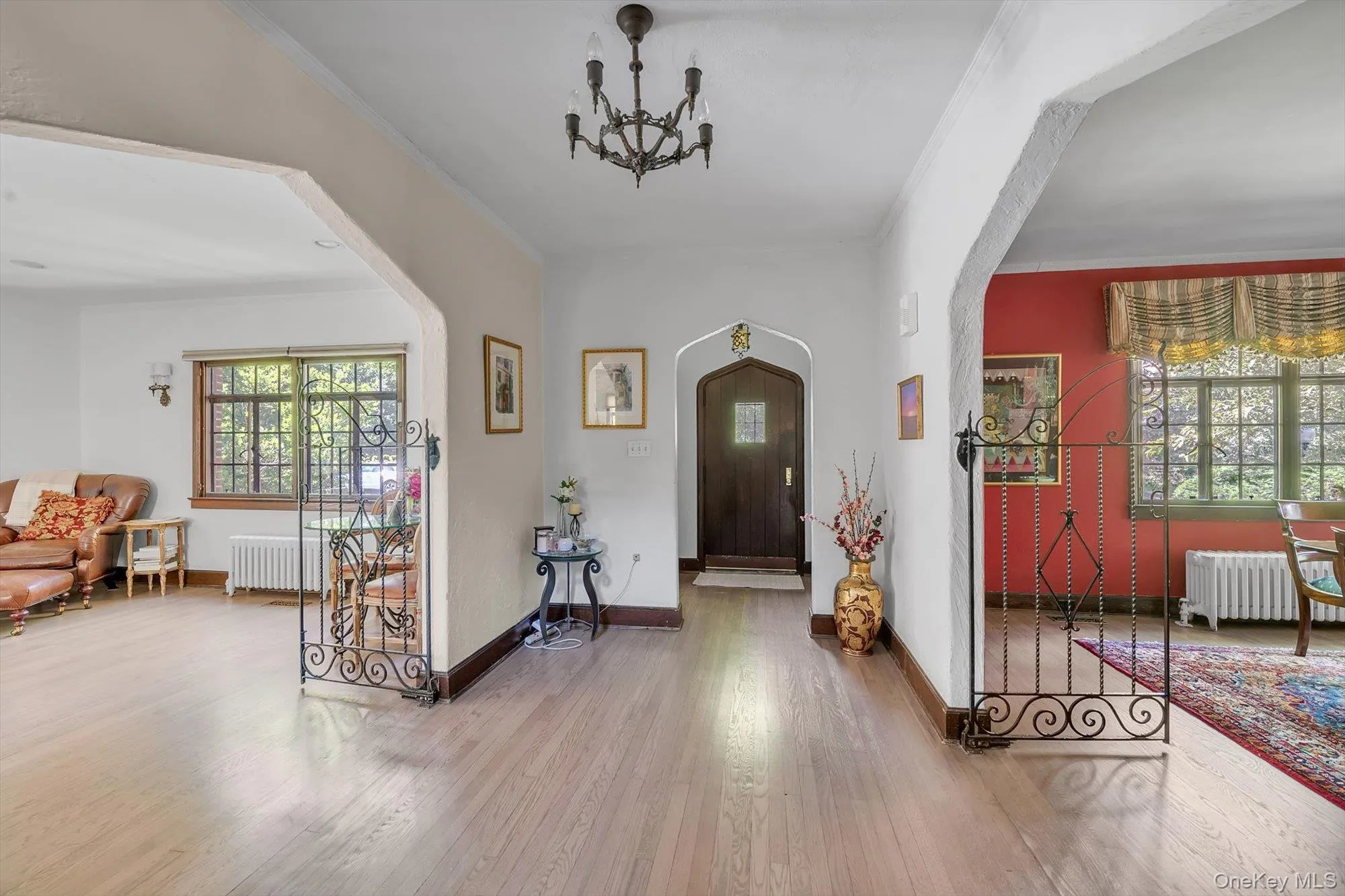 68 Beverly Road, North Hempstead, NY, 6 Bedrooms Bedrooms, 12 Rooms Rooms,3 BathroomsBathrooms,Residential,For Rent,Beverly,0,1010516 68 Beverly Road, North Hempstead, NY, 6 Bedrooms Bedrooms, 12 Rooms Rooms,3 BathroomsBathrooms,Residential,For Rent,Beverly,0,1010516