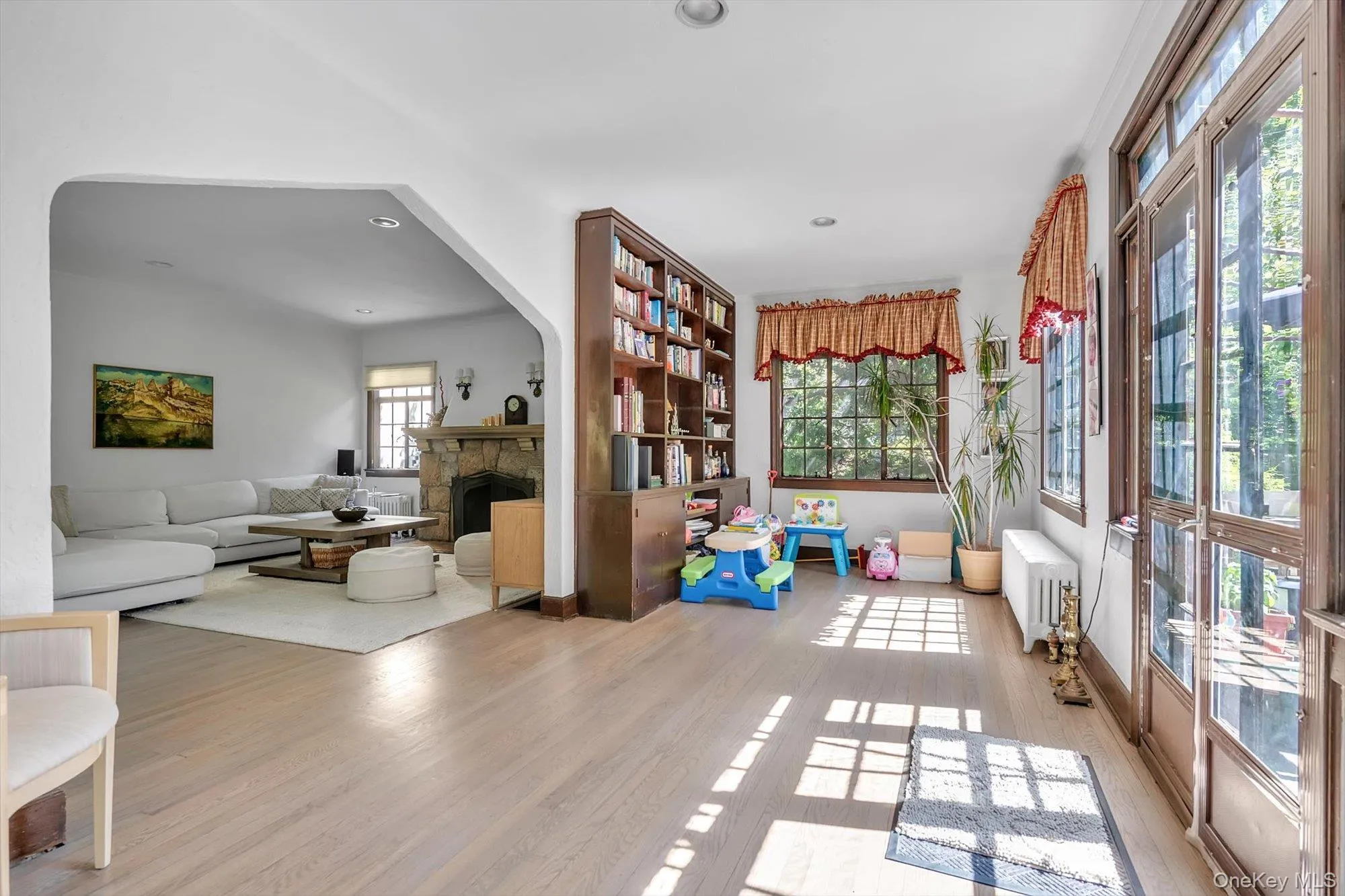 68 Beverly Road, North Hempstead, NY, 6 Bedrooms Bedrooms, 12 Rooms Rooms,3 BathroomsBathrooms,Residential,For Rent,Beverly,0,1010516 68 Beverly Road, North Hempstead, NY, 6 Bedrooms Bedrooms, 12 Rooms Rooms,3 BathroomsBathrooms,Residential,For Rent,Beverly,0,1010516
