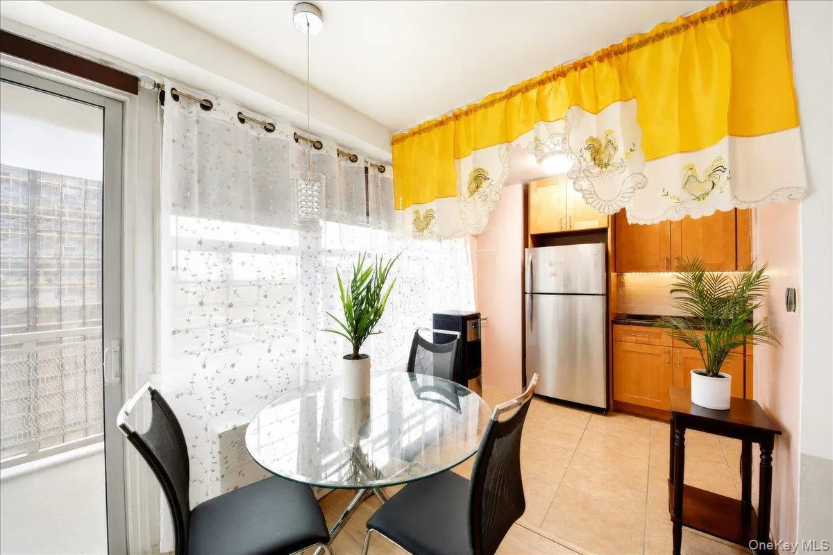 880 Boynton Avenue, New York, NY, 1 Bedroom Bedrooms, 4 Rooms Rooms,1 BathroomBathrooms,Residential,For Rent,Boynton Avenue,0,1010518 880 Boynton Avenue, New York, NY, 1 Bedroom Bedrooms, 4 Rooms Rooms,1 BathroomBathrooms,Residential,For Rent,Boynton Avenue,0,1010518