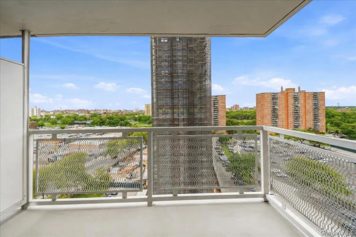 880 Boynton Avenue, New York, NY, 1 Bedroom Bedrooms, 4 Rooms Rooms,1 BathroomBathrooms,Residential,For Rent,Boynton Avenue,0,1010518 880 Boynton Avenue, New York, NY, 1 Bedroom Bedrooms, 4 Rooms Rooms,1 BathroomBathrooms,Residential,For Rent,Boynton Avenue,0,1010518