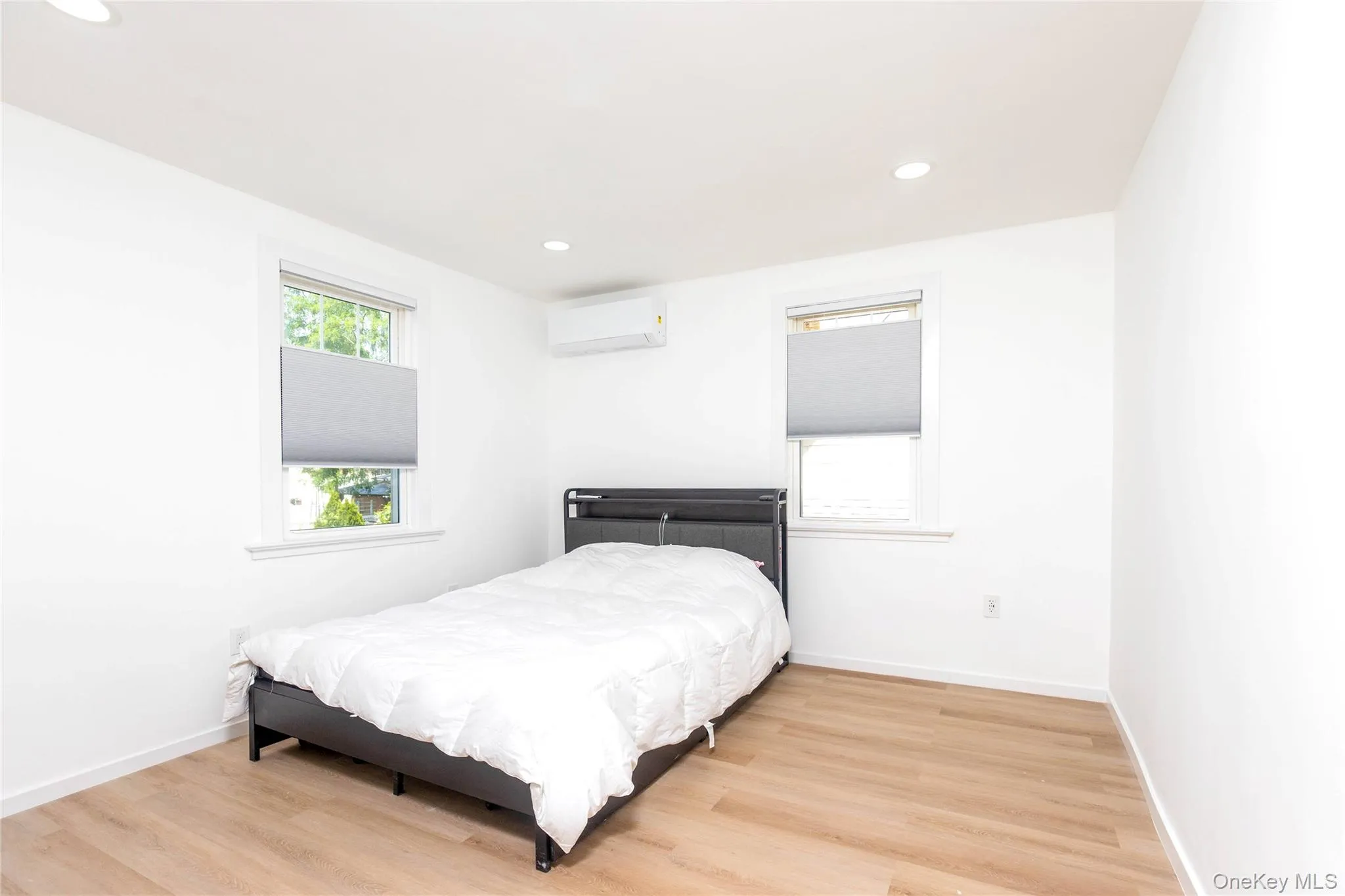 15719 13th Avenue, New York, NY, 3 Bedrooms Bedrooms, 5 Rooms Rooms,3 BathroomsBathrooms,Residential,For Rent,13th,0,1010519 15719 13th Avenue, New York, NY, 3 Bedrooms Bedrooms, 5 Rooms Rooms,3 BathroomsBathrooms,Residential,For Rent,13th,0,1010519