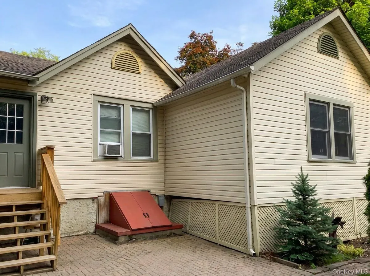 7 Brook Street, Ramapo, NY, 2 Bedrooms Bedrooms, 6 Rooms Rooms,1 BathroomBathrooms,Residential,For Rent,Brook,0,1010520 7 Brook Street, Ramapo, NY, 2 Bedrooms Bedrooms, 6 Rooms Rooms,1 BathroomBathrooms,Residential,For Rent,Brook,0,1010520