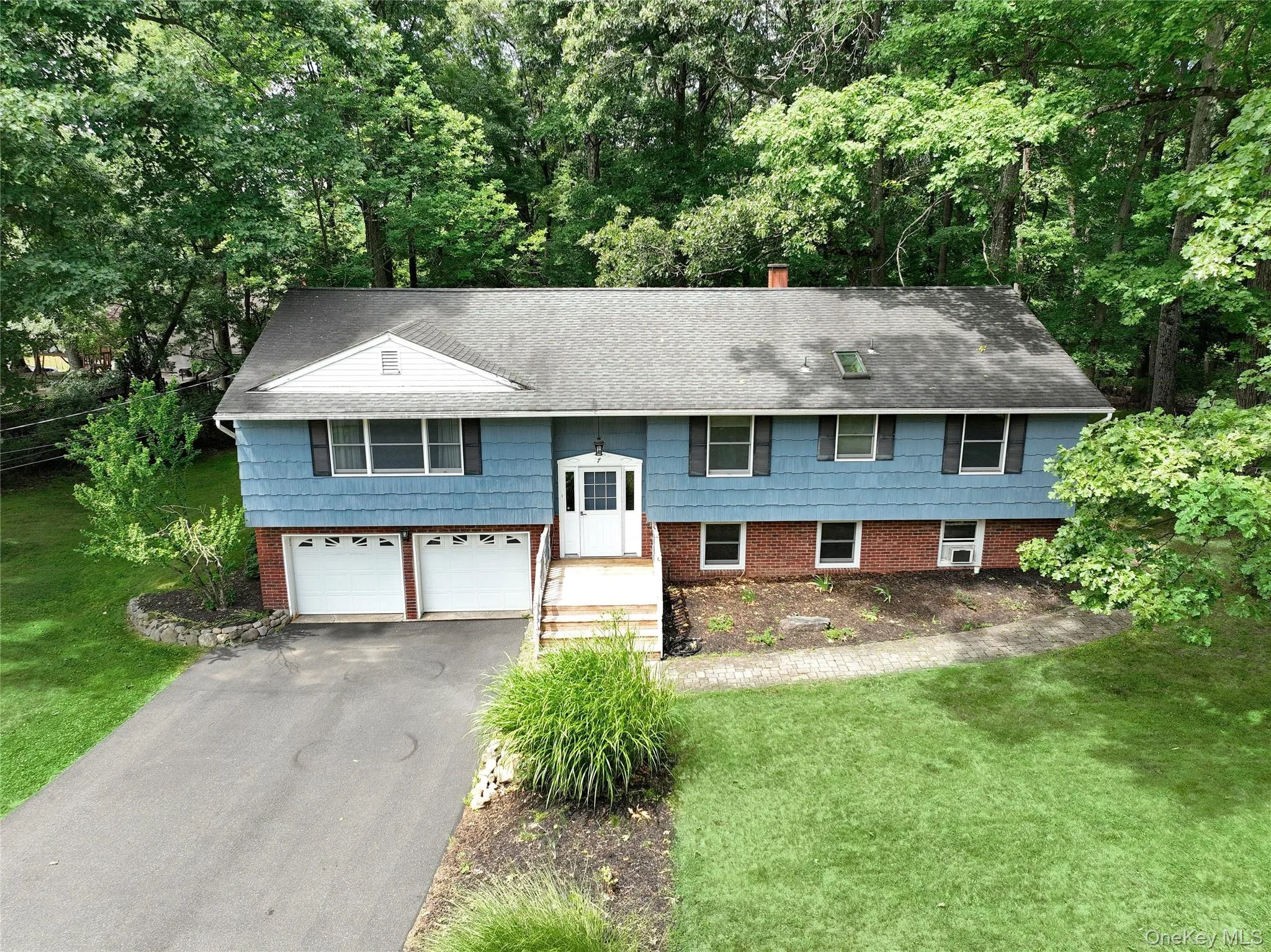 7 Eagle Street, Ramapo, NY, 4 Bedrooms Bedrooms, 10 Rooms Rooms,2 BathroomsBathrooms,Residential,For Rent,Eagle,0,1010522 7 Eagle Street, Ramapo, NY, 4 Bedrooms Bedrooms, 10 Rooms Rooms,2 BathroomsBathrooms,Residential,For Rent,Eagle,0,1010522