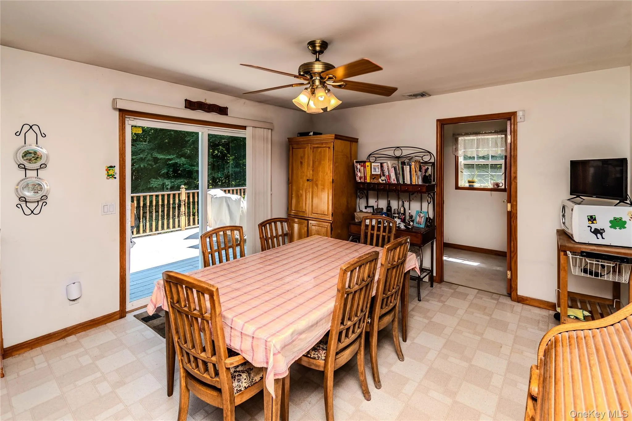 276 Spruce Road, Mamakating, NY, 4 Bedrooms Bedrooms, 8 Rooms Rooms,2 BathroomsBathrooms,Residential,For Rent,Spruce,0,1010523 276 Spruce Road, Mamakating, NY, 4 Bedrooms Bedrooms, 8 Rooms Rooms,2 BathroomsBathrooms,Residential,For Rent,Spruce,0,1010523