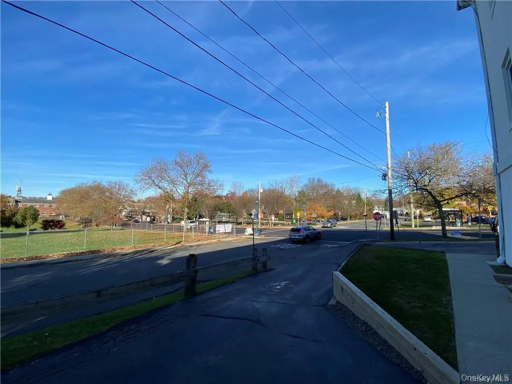 120 HS Central Avenue, Orangetown, NY, 1 Bedroom Bedrooms, 3 Rooms Rooms,1 BathroomBathrooms,Residential Lease,For Rent,Central,0,1010530 120 HS Central Avenue, Orangetown, NY, 1 Bedroom Bedrooms, 3 Rooms Rooms,1 BathroomBathrooms,Residential Lease,For Rent,Central,0,1010530