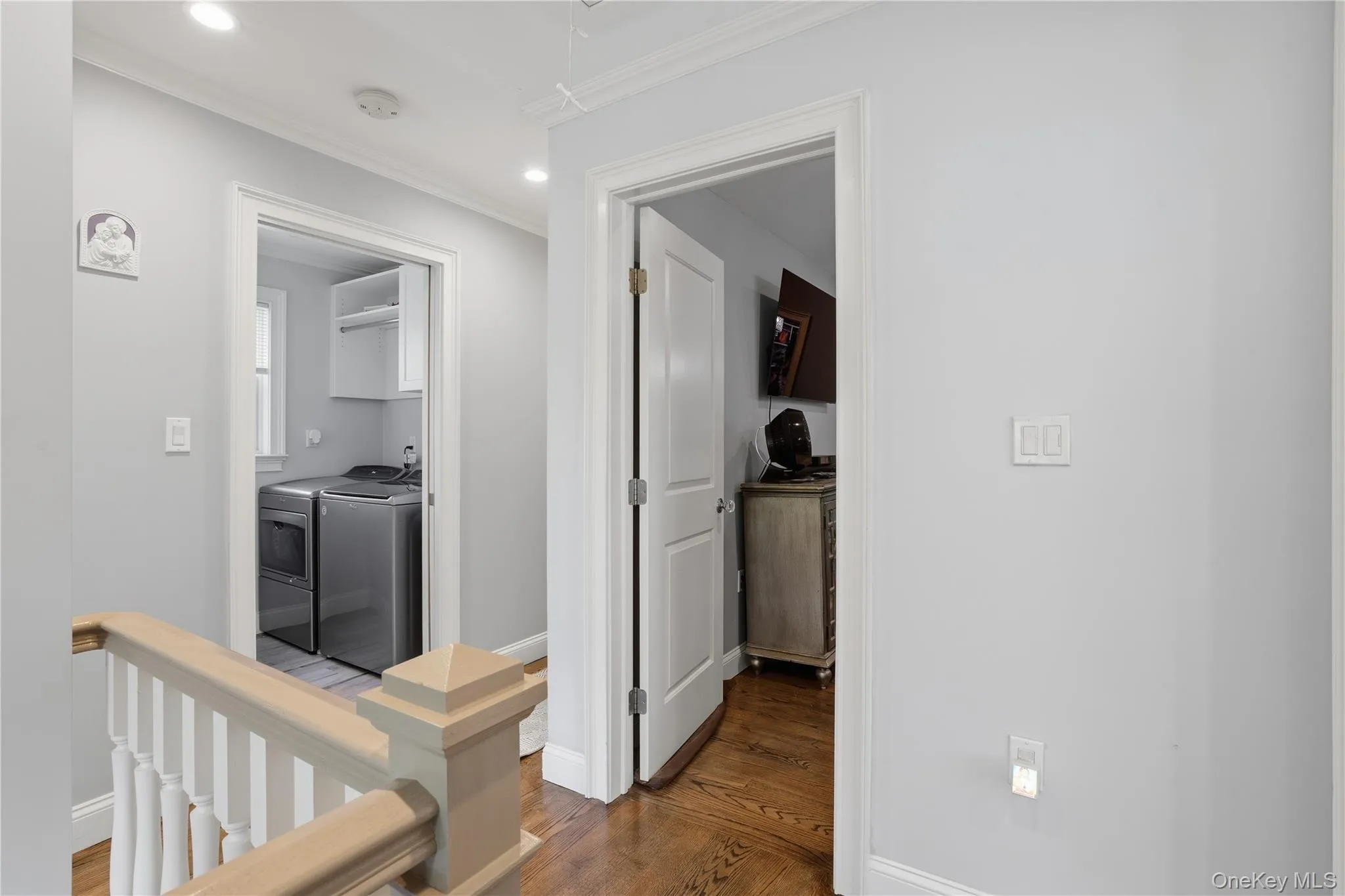 1533 Lowell Avenue, North Hempstead, NY, 4 Bedrooms Bedrooms, 7 Rooms Rooms,3 BathroomsBathrooms,Residential,For Rent,Lowell,0,1010531 1533 Lowell Avenue, North Hempstead, NY, 4 Bedrooms Bedrooms, 7 Rooms Rooms,3 BathroomsBathrooms,Residential,For Rent,Lowell,0,1010531
