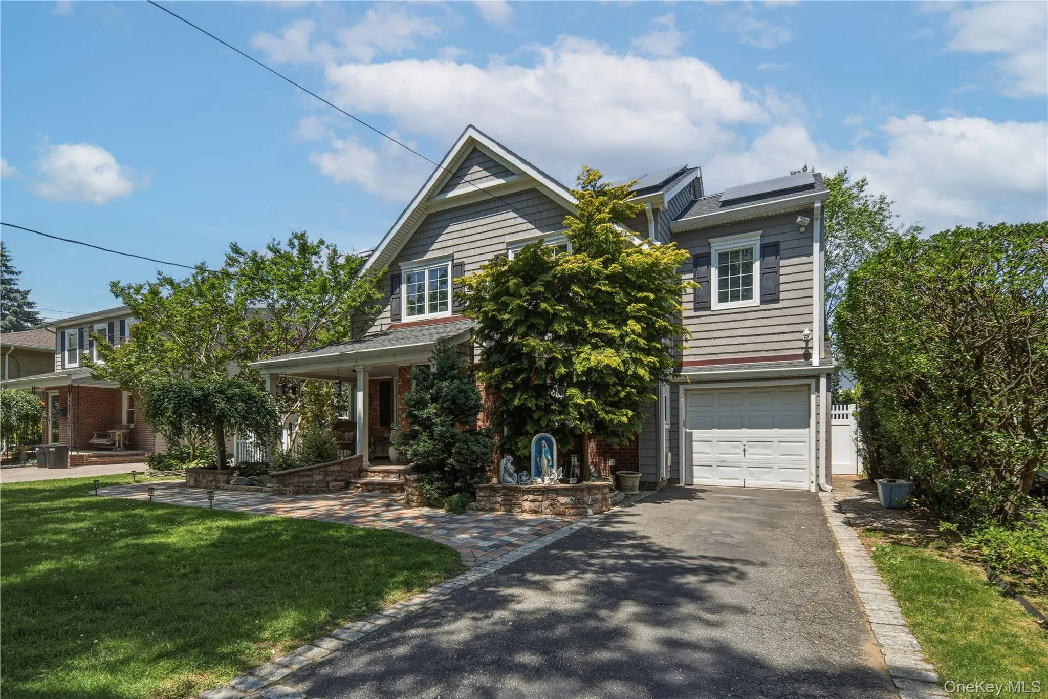 1533 Lowell Avenue, North Hempstead, NY, 4 Bedrooms Bedrooms, 7 Rooms Rooms,3 BathroomsBathrooms,Residential,For Rent,Lowell,0,1010531 1533 Lowell Avenue, North Hempstead, NY, 4 Bedrooms Bedrooms, 7 Rooms Rooms,3 BathroomsBathrooms,Residential,For Rent,Lowell,0,1010531