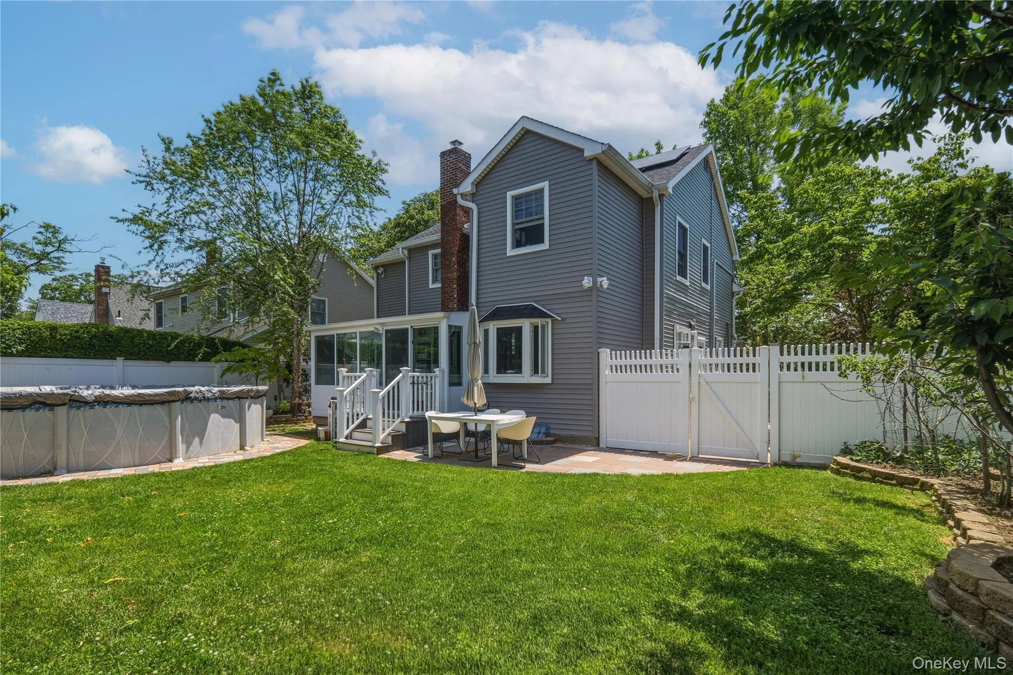 1533 Lowell Avenue, North Hempstead, NY, 4 Bedrooms Bedrooms, 7 Rooms Rooms,3 BathroomsBathrooms,Residential,For Rent,Lowell,0,1010531 1533 Lowell Avenue, North Hempstead, NY, 4 Bedrooms Bedrooms, 7 Rooms Rooms,3 BathroomsBathrooms,Residential,For Rent,Lowell,0,1010531
