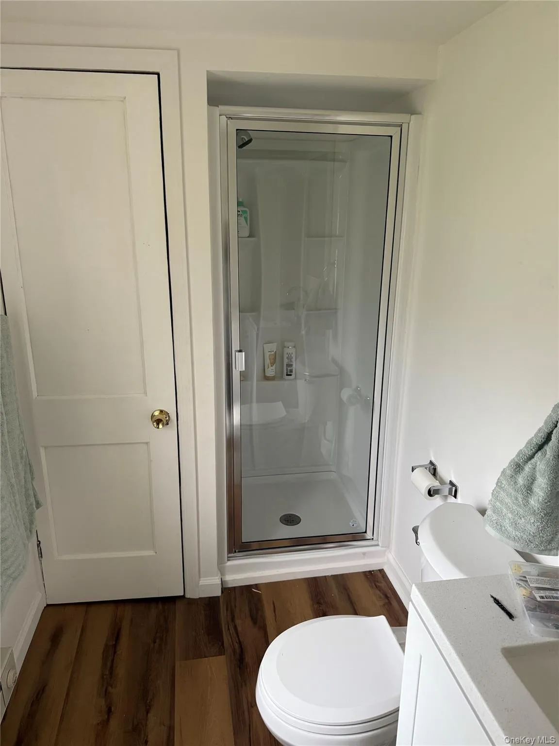 19 Quartz Lane, Greenville, NY, 1 Room Rooms,1 BathroomBathrooms,Residential Lease,For Rent,Quartz,0,1010532 19 Quartz Lane, Greenville, NY, 1 Room Rooms,1 BathroomBathrooms,Residential Lease,For Rent,Quartz,0,1010532