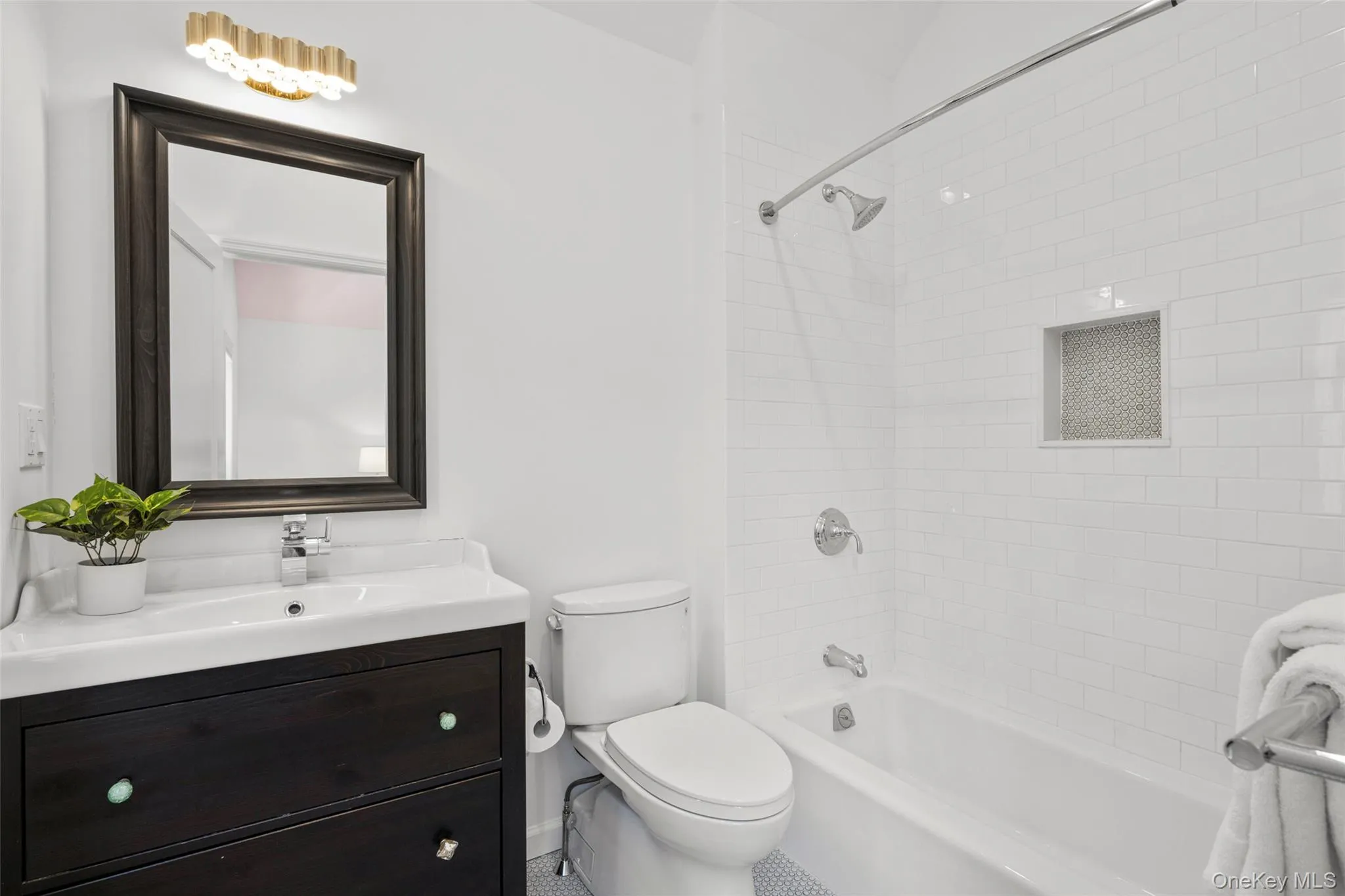 Ensuite Bathroom Ensuite Bathroom