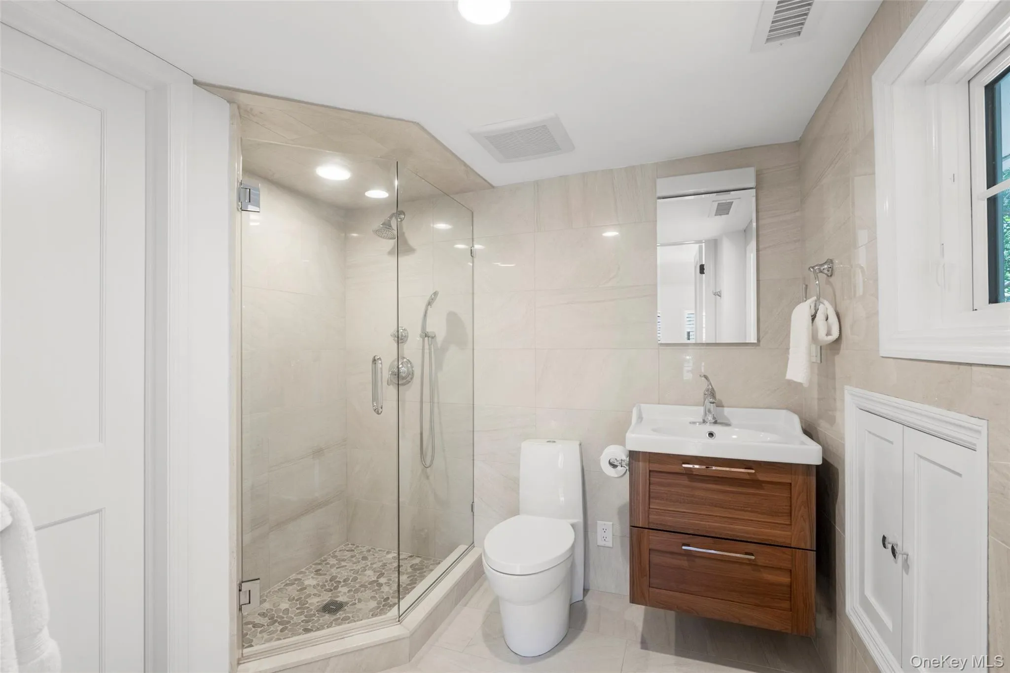 Ensuite Bathroom Ensuite Bathroom