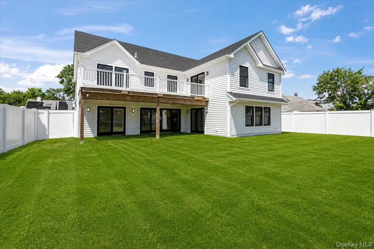 119 Sprucewood, Hempstead, NY, 5 Bedrooms Bedrooms, 9 Rooms Rooms,3 BathroomsBathrooms,Residential,For Rent,Sprucewood,0,1010535 119 Sprucewood, Hempstead, NY, 5 Bedrooms Bedrooms, 9 Rooms Rooms,3 BathroomsBathrooms,Residential,For Rent,Sprucewood,0,1010535