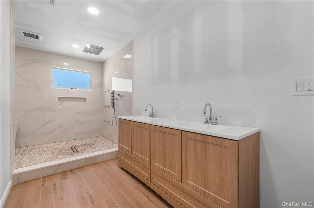 Primary Bath Primary Bath
