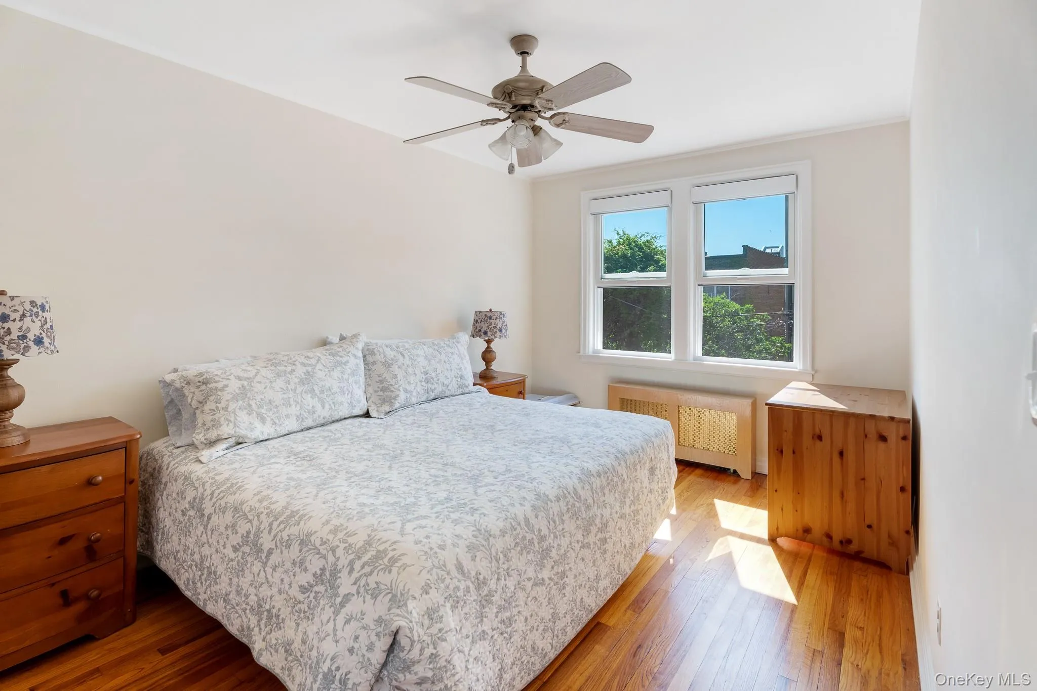 25-75 43rd Street, New York, NY, 3 Bedrooms Bedrooms, 6 Rooms Rooms,2 BathroomsBathrooms,Residential,For Rent,43rd,0,1010536 25-75 43rd Street, New York, NY, 3 Bedrooms Bedrooms, 6 Rooms Rooms,2 BathroomsBathrooms,Residential,For Rent,43rd,0,1010536