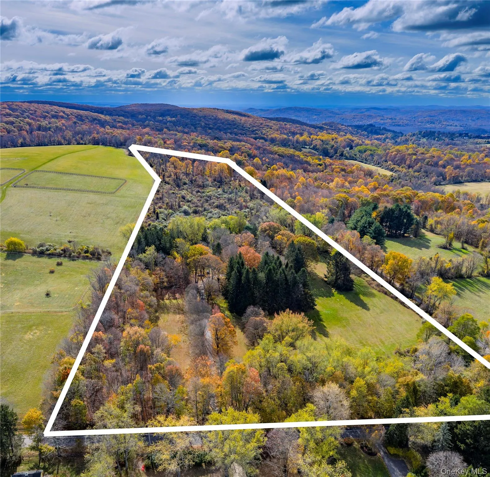 64 Quaker Hill Road, Pawling, NY, 5 Bedrooms Bedrooms, 13 Rooms Rooms,4 BathroomsBathrooms,Residential,For Rent,Quaker Hill,0,1010537 64 Quaker Hill Road, Pawling, NY, 5 Bedrooms Bedrooms, 13 Rooms Rooms,4 BathroomsBathrooms,Residential,For Rent,Quaker Hill,0,1010537