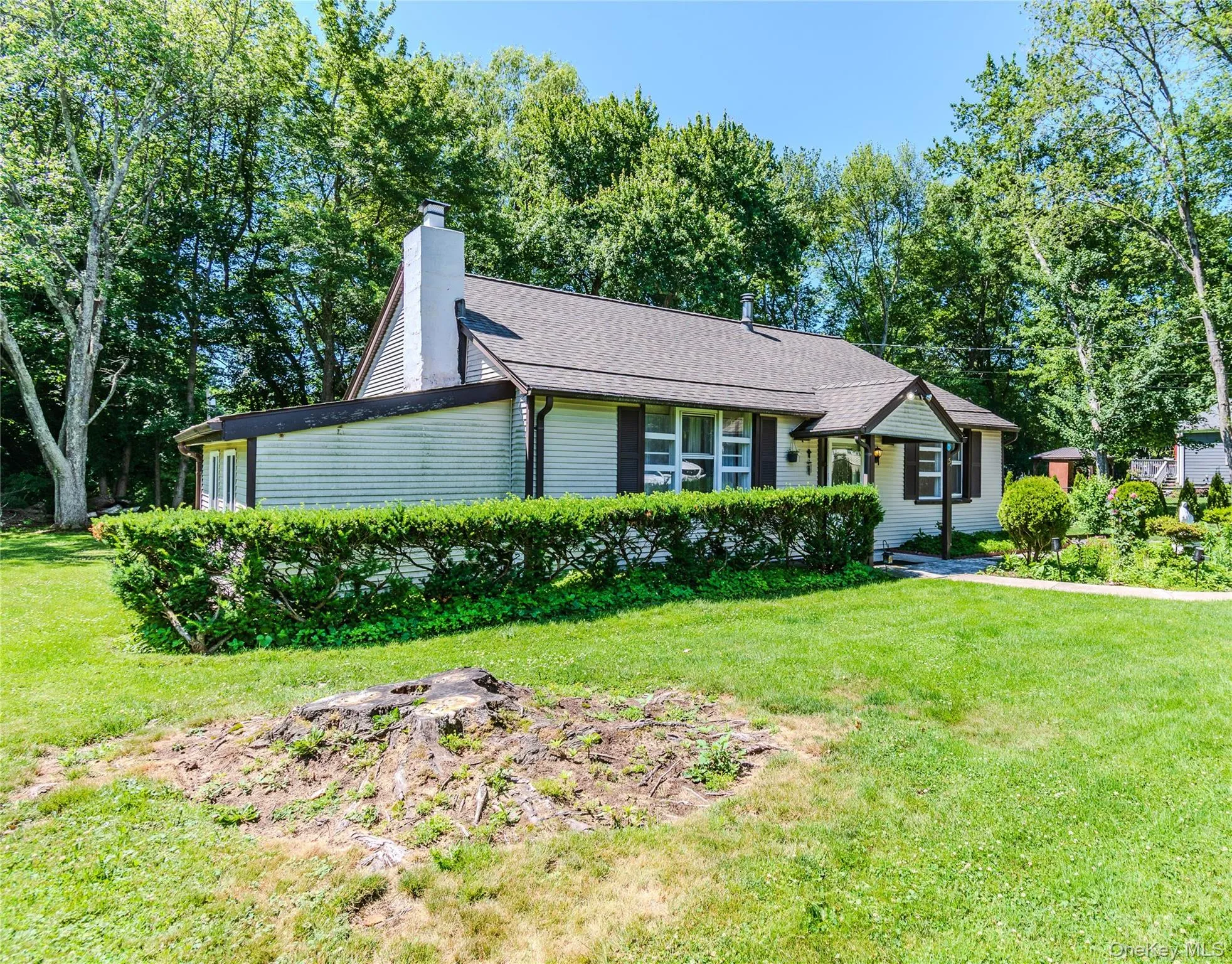 15 Maple Drive, Southeast, NY, 2 Bedrooms Bedrooms, 7 Rooms Rooms,1 BathroomBathrooms,Residential,For Rent,Maple,0,KEY1010538 15 Maple Drive, Southeast, NY, 2 Bedrooms Bedrooms, 7 Rooms Rooms,1 BathroomBathrooms,Residential,For Rent,Maple,0,KEY1010538