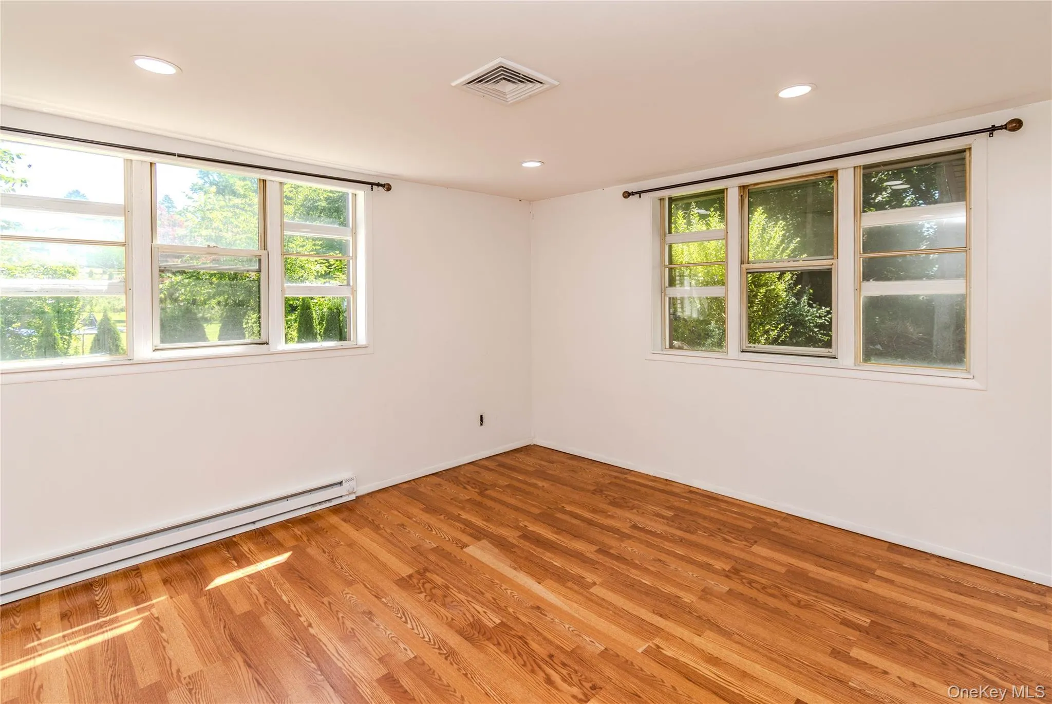 15 Maple Drive, Southeast, NY, 2 Bedrooms Bedrooms, 7 Rooms Rooms,1 BathroomBathrooms,Residential,For Rent,Maple,0,KEY1010538 15 Maple Drive, Southeast, NY, 2 Bedrooms Bedrooms, 7 Rooms Rooms,1 BathroomBathrooms,Residential,For Rent,Maple,0,KEY1010538