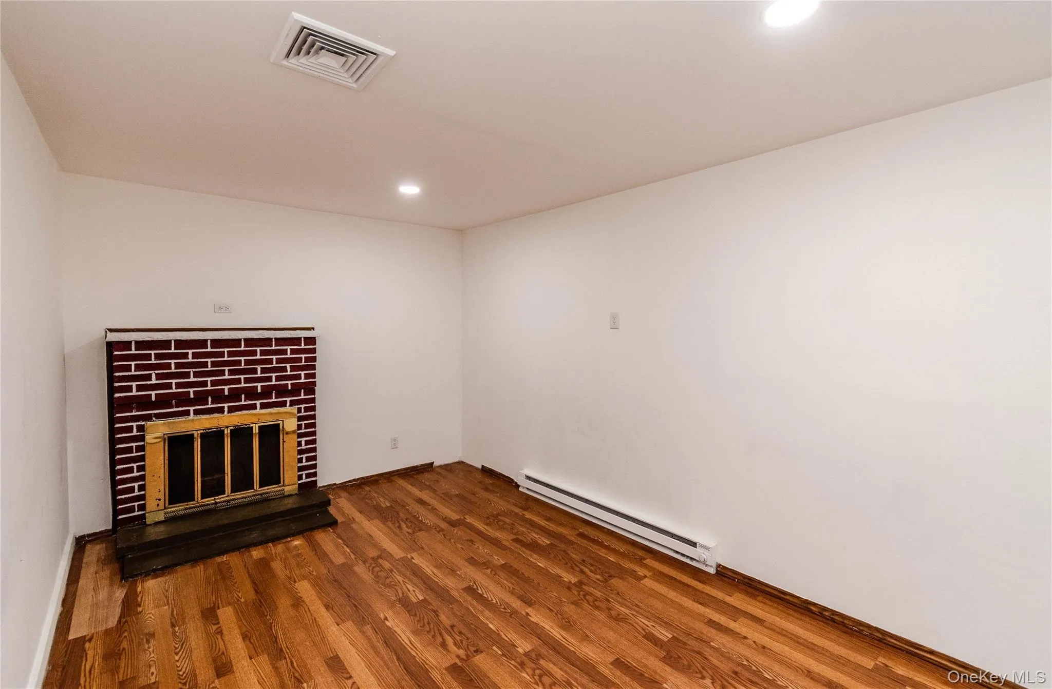 15 Maple Drive, Southeast, NY, 2 Bedrooms Bedrooms, 7 Rooms Rooms,1 BathroomBathrooms,Residential,For Rent,Maple,0,KEY1010538 15 Maple Drive, Southeast, NY, 2 Bedrooms Bedrooms, 7 Rooms Rooms,1 BathroomBathrooms,Residential,For Rent,Maple,0,KEY1010538