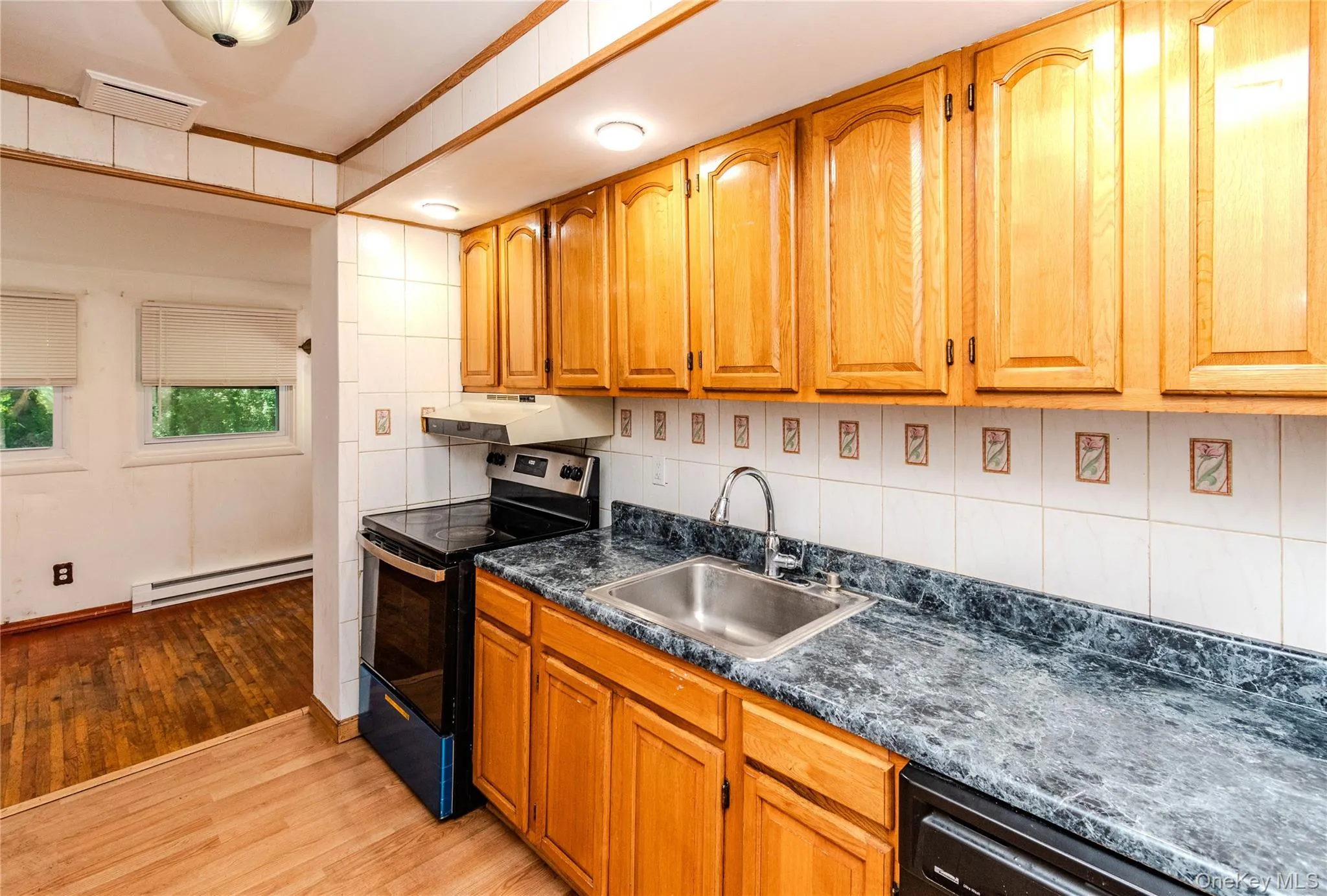 15 Maple Drive, Southeast, NY, 2 Bedrooms Bedrooms, 7 Rooms Rooms,1 BathroomBathrooms,Residential,For Rent,Maple,0,KEY1010538 15 Maple Drive, Southeast, NY, 2 Bedrooms Bedrooms, 7 Rooms Rooms,1 BathroomBathrooms,Residential,For Rent,Maple,0,KEY1010538