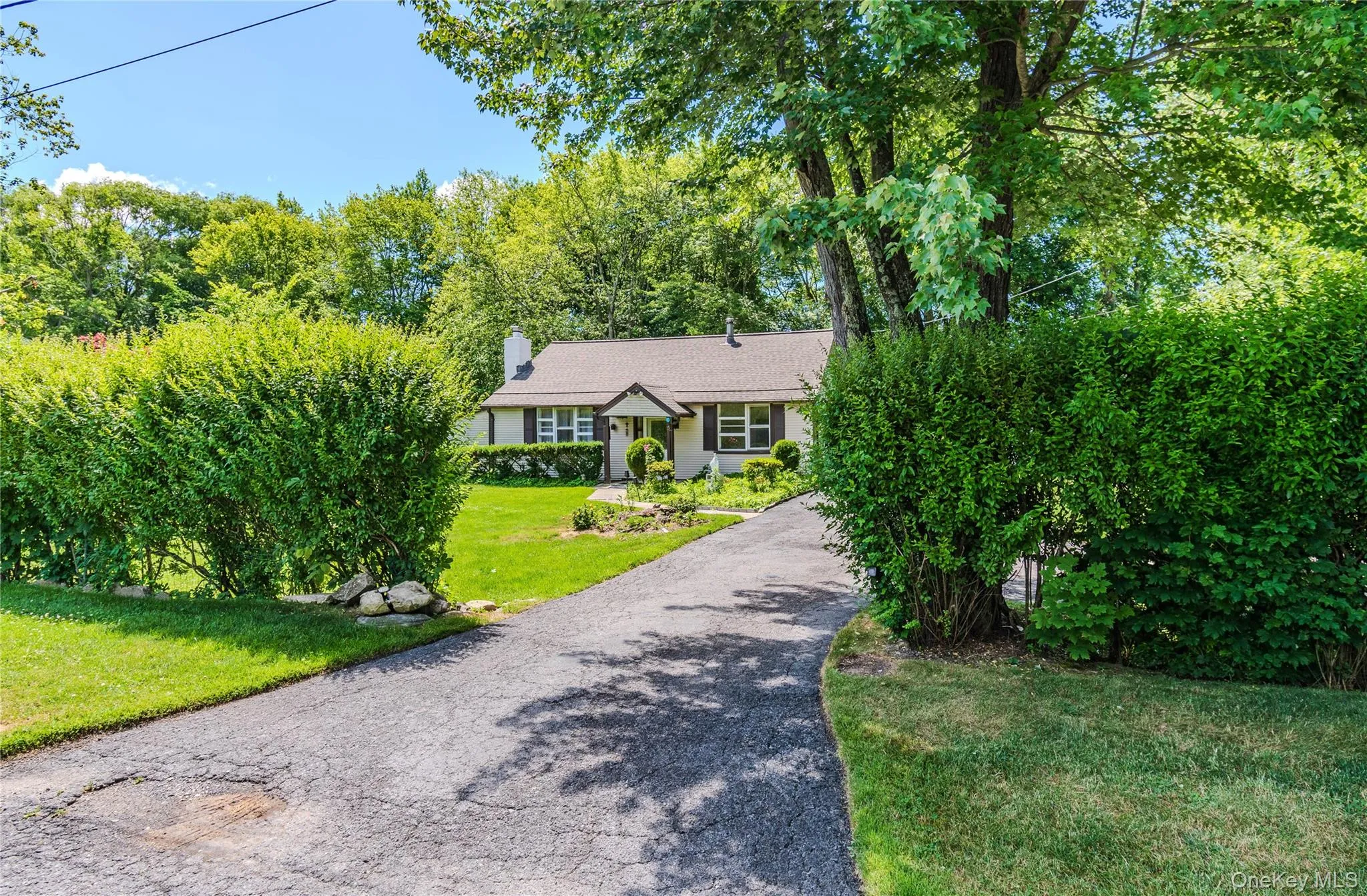 15 Maple Drive, Southeast, NY, 2 Bedrooms Bedrooms, 7 Rooms Rooms,1 BathroomBathrooms,Residential,For Rent,Maple,0,KEY1010538 15 Maple Drive, Southeast, NY, 2 Bedrooms Bedrooms, 7 Rooms Rooms,1 BathroomBathrooms,Residential,For Rent,Maple,0,KEY1010538