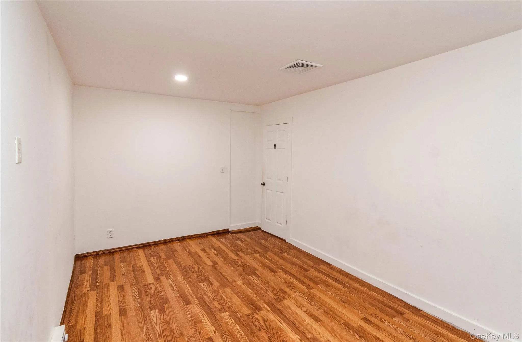 15 Maple Drive, Southeast, NY, 2 Bedrooms Bedrooms, 7 Rooms Rooms,1 BathroomBathrooms,Residential,For Rent,Maple,0,KEY1010538 15 Maple Drive, Southeast, NY, 2 Bedrooms Bedrooms, 7 Rooms Rooms,1 BathroomBathrooms,Residential,For Rent,Maple,0,KEY1010538