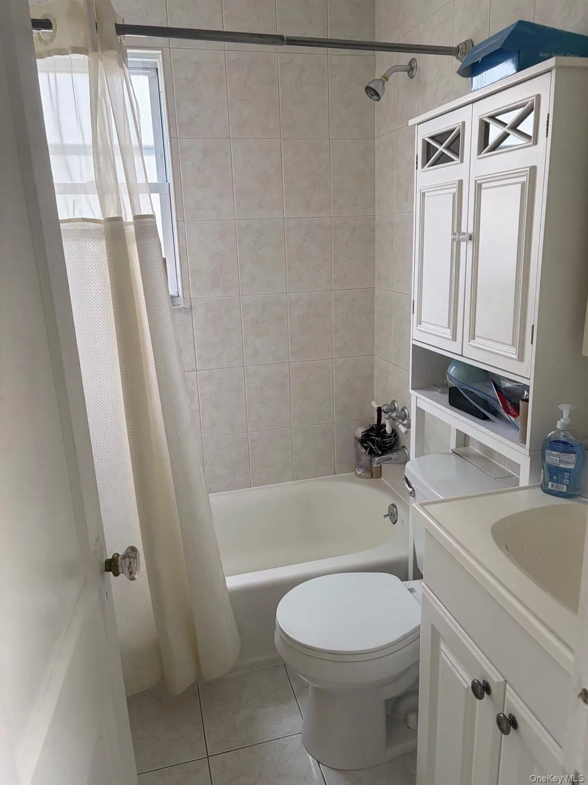 56 Cornell Street, North Hempstead, NY, 1 Bedroom Bedrooms, 3 Rooms Rooms,1 BathroomBathrooms,Residential Lease,For Rent,Cornell,0,1010539 56 Cornell Street, North Hempstead, NY, 1 Bedroom Bedrooms, 3 Rooms Rooms,1 BathroomBathrooms,Residential Lease,For Rent,Cornell,0,1010539