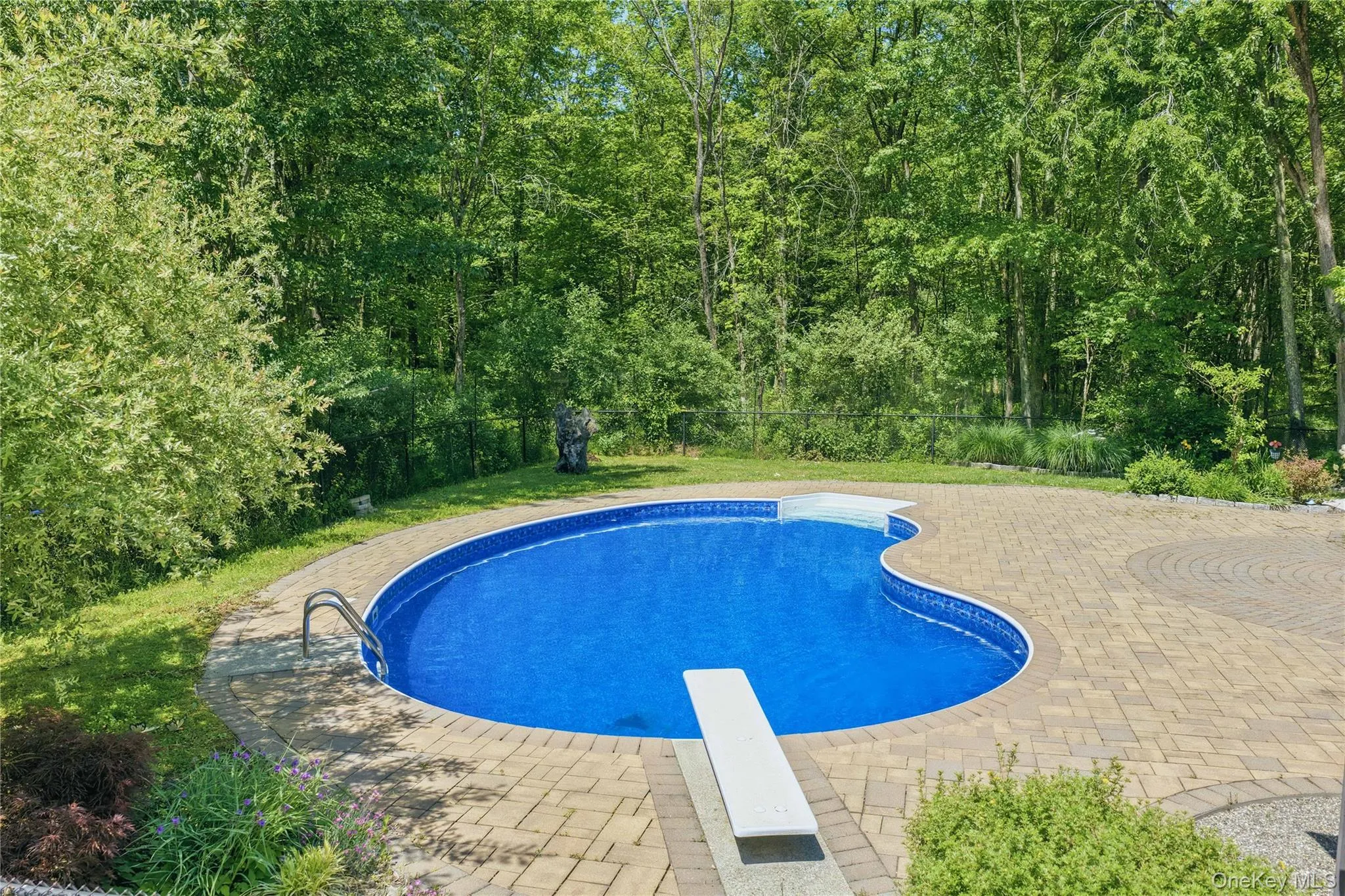 6 Foxwood Road, New Paltz, NY, 4 Bedrooms Bedrooms, 14 Rooms Rooms,5 BathroomsBathrooms,Residential,For Rent,Foxwood,0,1010542 6 Foxwood Road, New Paltz, NY, 4 Bedrooms Bedrooms, 14 Rooms Rooms,5 BathroomsBathrooms,Residential,For Rent,Foxwood,0,1010542