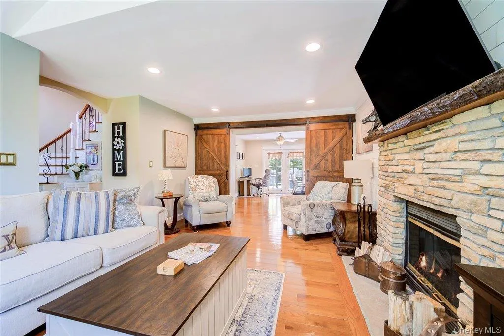 124 Rutsonville Road, Shawangunk, NY, 4 Bedrooms Bedrooms, 9 Rooms Rooms,2 BathroomsBathrooms,Residential,For Rent,Rutsonville,0,1010546 124 Rutsonville Road, Shawangunk, NY, 4 Bedrooms Bedrooms, 9 Rooms Rooms,2 BathroomsBathrooms,Residential,For Rent,Rutsonville,0,1010546