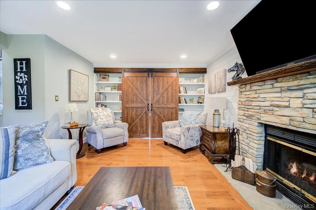 124 Rutsonville Road, Shawangunk, NY, 4 Bedrooms Bedrooms, 9 Rooms Rooms,2 BathroomsBathrooms,Residential,For Rent,Rutsonville,0,1010546 124 Rutsonville Road, Shawangunk, NY, 4 Bedrooms Bedrooms, 9 Rooms Rooms,2 BathroomsBathrooms,Residential,For Rent,Rutsonville,0,1010546