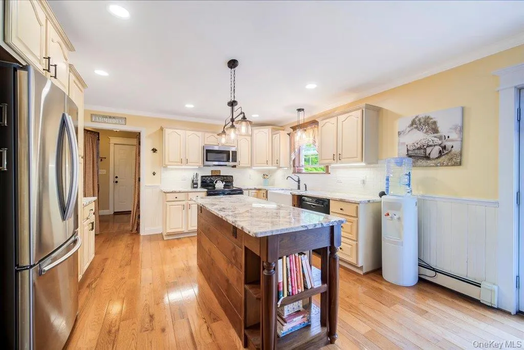 124 Rutsonville Road, Shawangunk, NY, 4 Bedrooms Bedrooms, 9 Rooms Rooms,2 BathroomsBathrooms,Residential,For Rent,Rutsonville,0,1010546 124 Rutsonville Road, Shawangunk, NY, 4 Bedrooms Bedrooms, 9 Rooms Rooms,2 BathroomsBathrooms,Residential,For Rent,Rutsonville,0,1010546