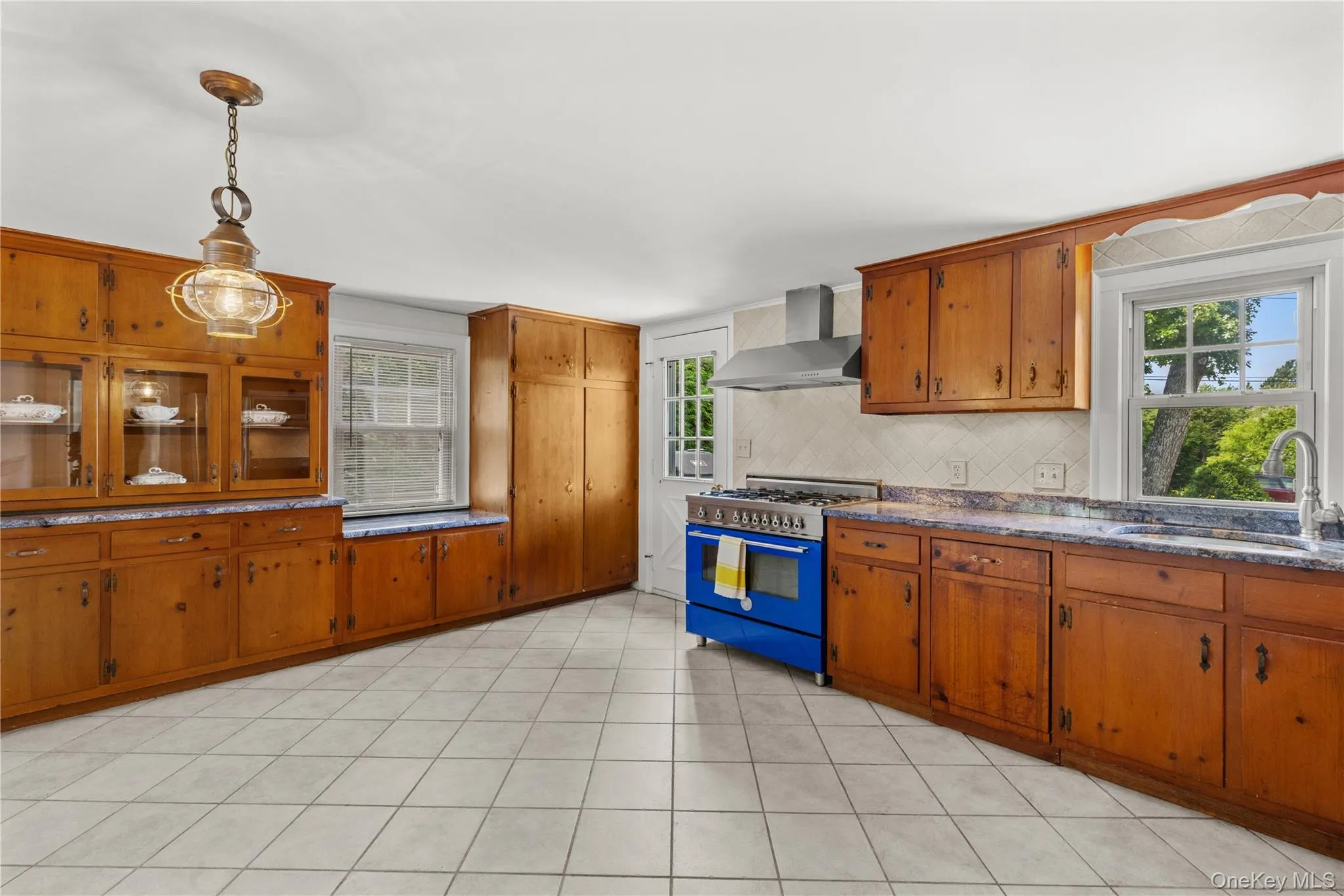 12 Whites Lane, Riverhead, NY, 3 Bedrooms Bedrooms, 5 Rooms Rooms,1 BathroomBathrooms,Residential,For Rent,Whites,0,1010553 12 Whites Lane, Riverhead, NY, 3 Bedrooms Bedrooms, 5 Rooms Rooms,1 BathroomBathrooms,Residential,For Rent,Whites,0,1010553