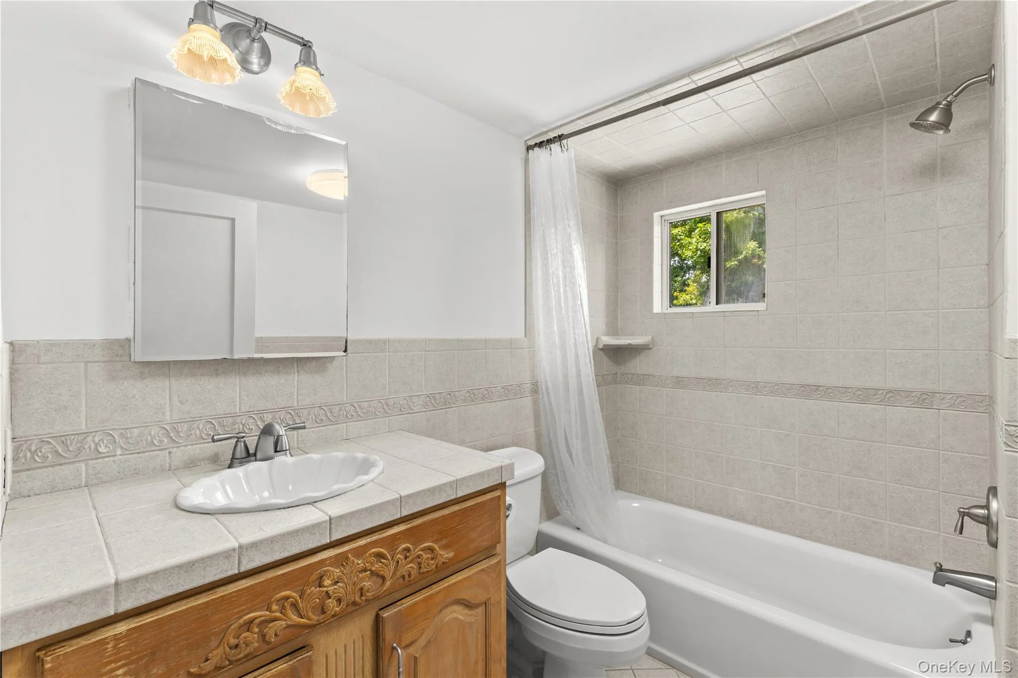 12 Whites Lane, Riverhead, NY, 3 Bedrooms Bedrooms, 5 Rooms Rooms,1 BathroomBathrooms,Residential,For Rent,Whites,0,1010553 12 Whites Lane, Riverhead, NY, 3 Bedrooms Bedrooms, 5 Rooms Rooms,1 BathroomBathrooms,Residential,For Rent,Whites,0,1010553
