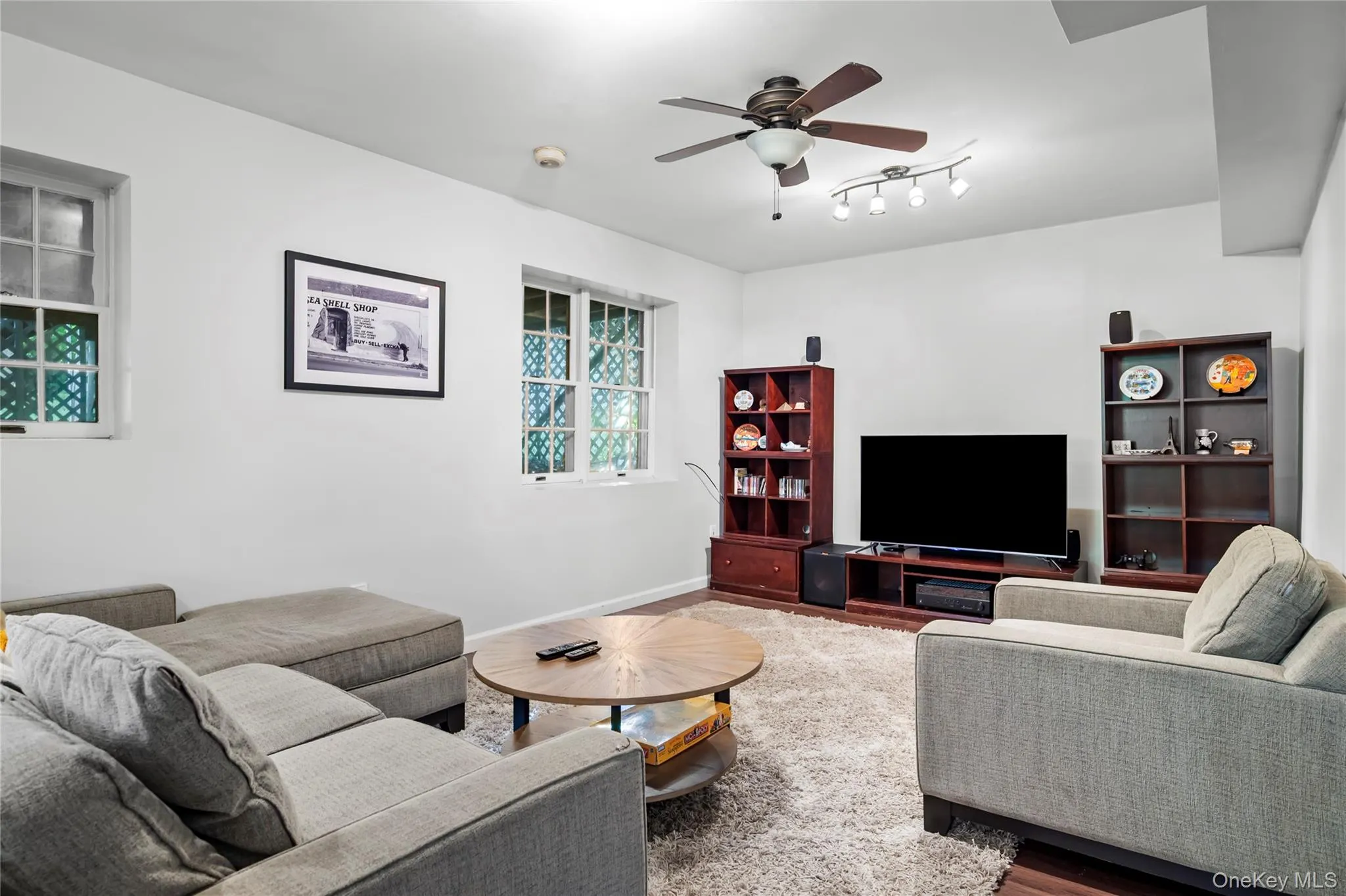 8 Burton Road, Mamaroneck, NY, 4 Bedrooms Bedrooms, 7 Rooms Rooms,2 BathroomsBathrooms,Residential,For Rent,Burton,0,1010554 8 Burton Road, Mamaroneck, NY, 4 Bedrooms Bedrooms, 7 Rooms Rooms,2 BathroomsBathrooms,Residential,For Rent,Burton,0,1010554