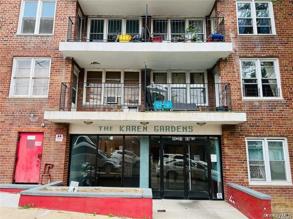 86-05 60TH ROAD, New York, NY, 1 Bedroom Bedrooms, 4 Rooms Rooms,1 BathroomBathrooms,Residential,For Rent,60TH ROAD,0,1010557 86-05 60TH ROAD, New York, NY, 1 Bedroom Bedrooms, 4 Rooms Rooms,1 BathroomBathrooms,Residential,For Rent,60TH ROAD,0,1010557