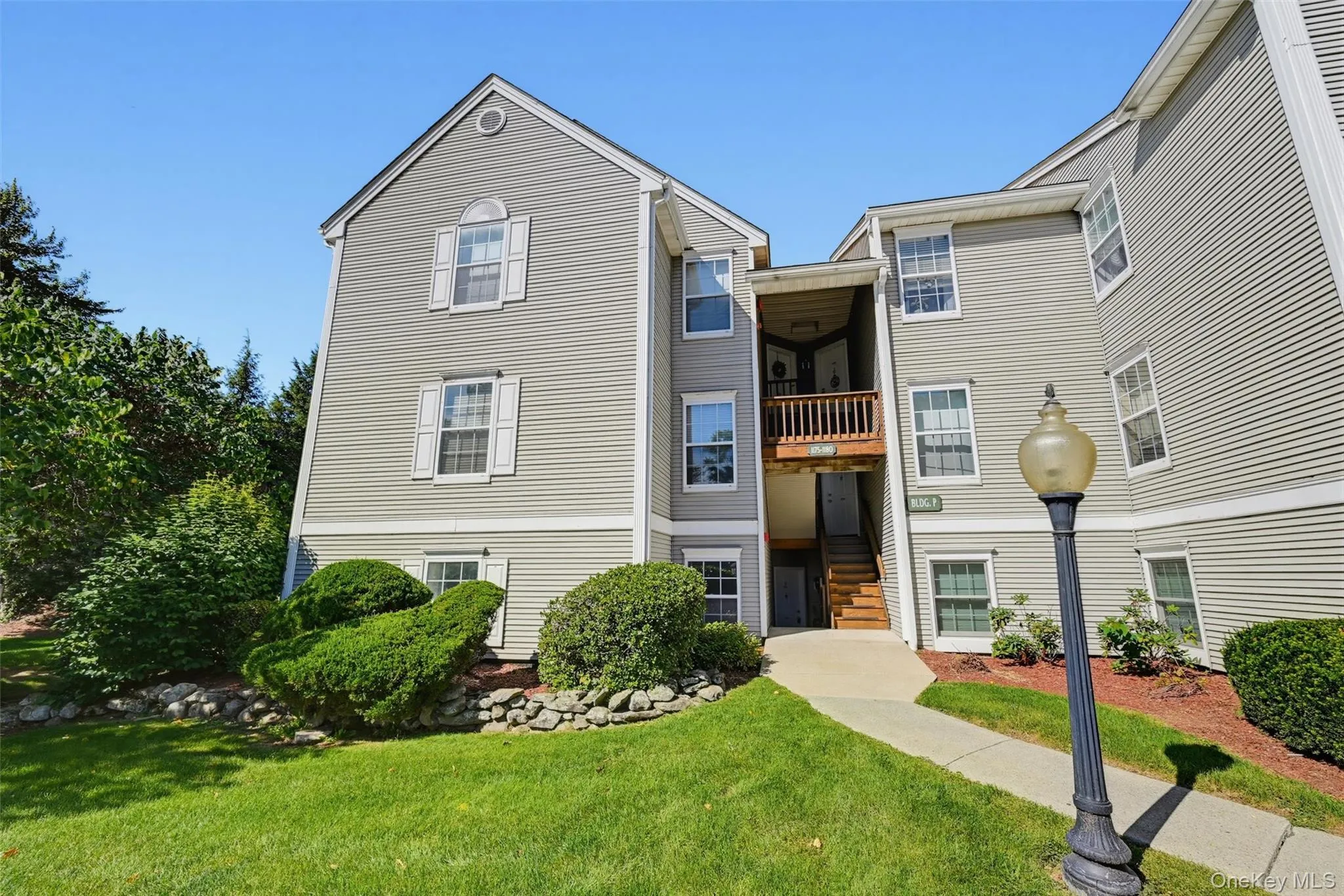 1175 Washington Green, New Windsor, NY, 2 Bedrooms Bedrooms, 5 Rooms Rooms,2 BathroomsBathrooms,Residential,For Rent,Washington,0,1010559 1175 Washington Green, New Windsor, NY, 2 Bedrooms Bedrooms, 5 Rooms Rooms,2 BathroomsBathrooms,Residential,For Rent,Washington,0,1010559