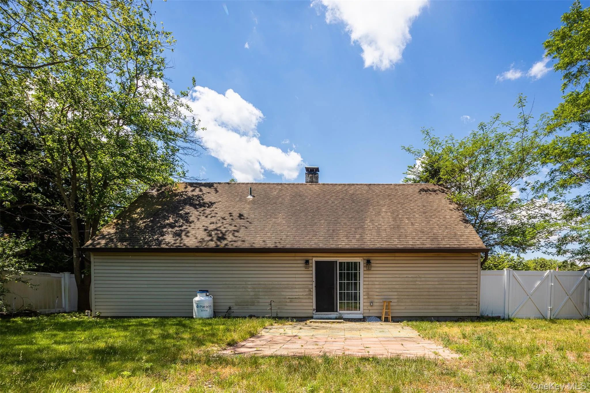 215 Avondale Drive, Brookhaven, NY, 3 Bedrooms Bedrooms, 6 Rooms Rooms,1 BathroomBathrooms,Residential,For Rent,Avondale,0,1010573 215 Avondale Drive, Brookhaven, NY, 3 Bedrooms Bedrooms, 6 Rooms Rooms,1 BathroomBathrooms,Residential,For Rent,Avondale,0,1010573