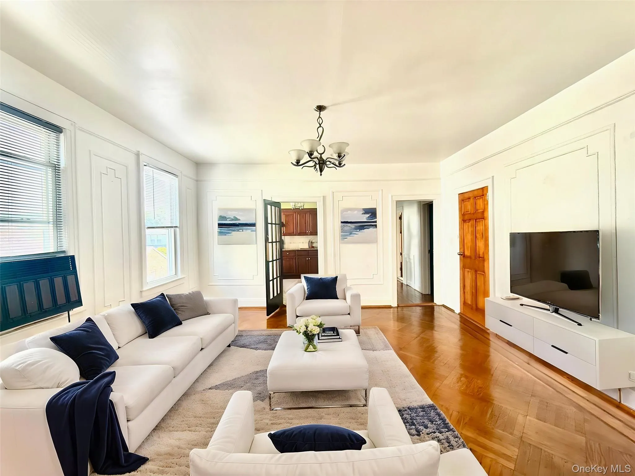 9512 108th Avenue, New York, NY, 2 Bedrooms Bedrooms, 6 Rooms Rooms,1 BathroomBathrooms,Residential Lease,For Rent,108th,0,1010574 9512 108th Avenue, New York, NY, 2 Bedrooms Bedrooms, 6 Rooms Rooms,1 BathroomBathrooms,Residential Lease,For Rent,108th,0,1010574